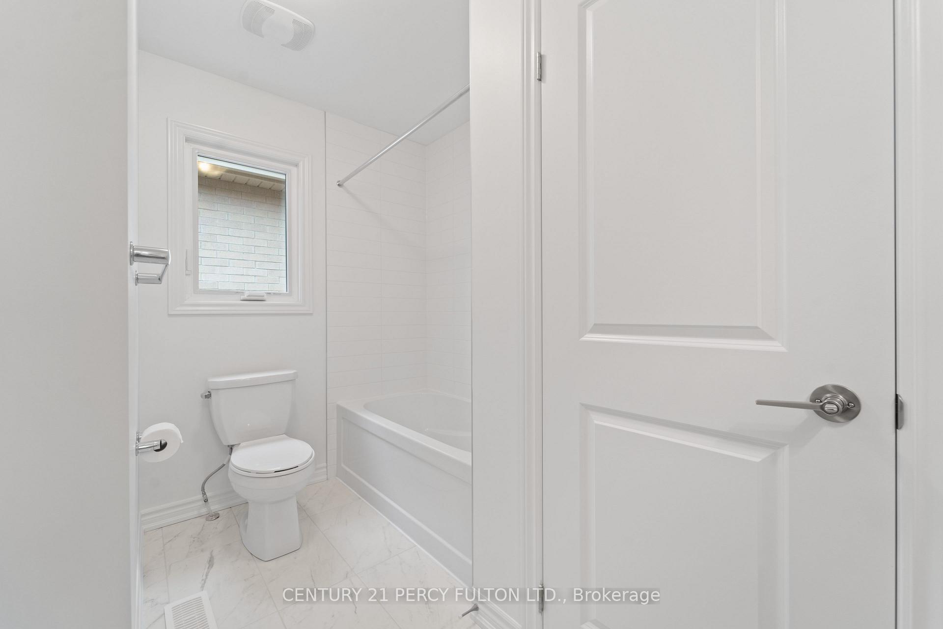 Photo 25 of 41 Bridgeland Drive, Whitby, Rural Whitby — HOMEH