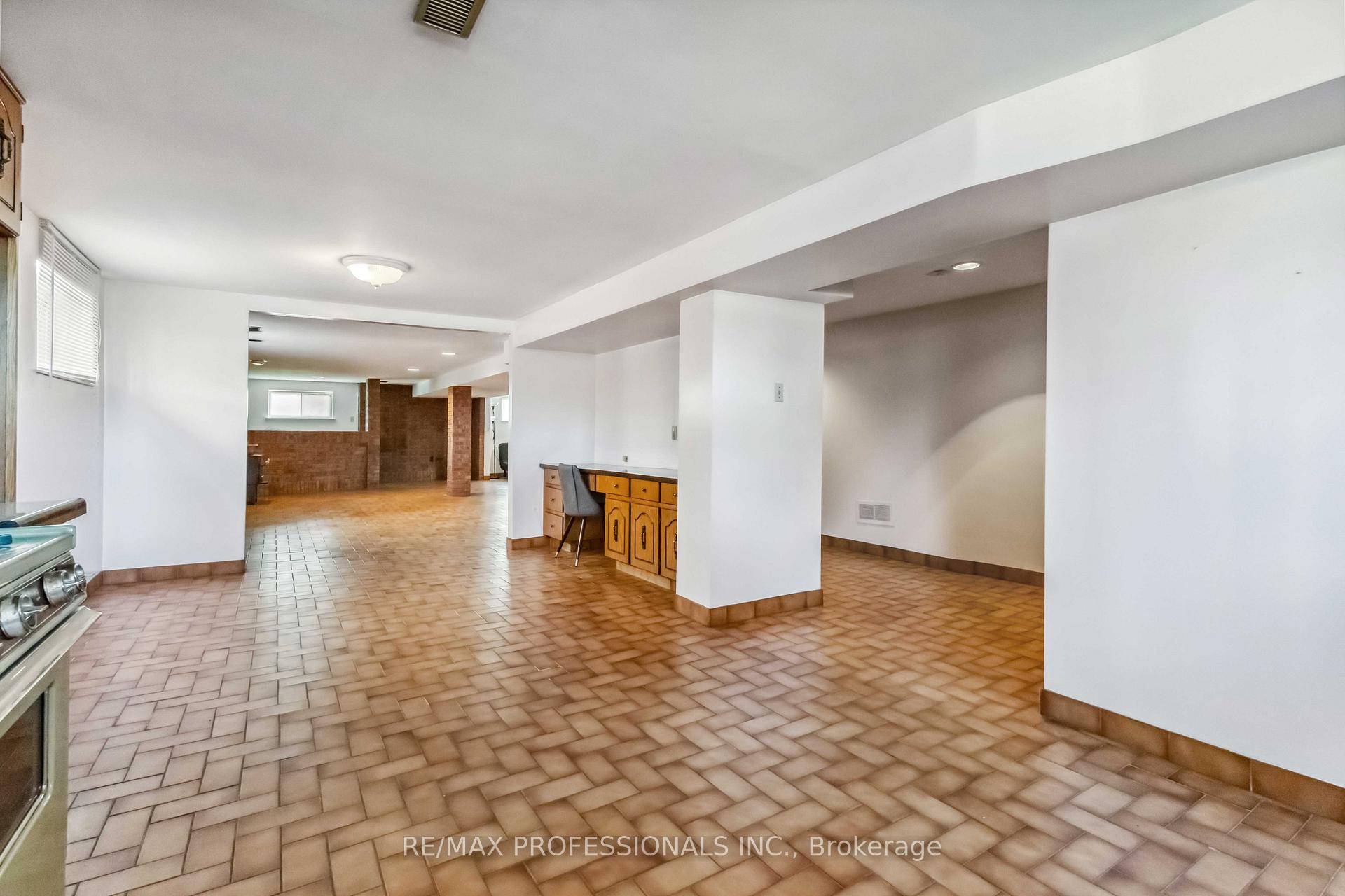 Photo 28 of 525 Woodbridge Avenue, Vaughan, West Woodbridge — HOMEH