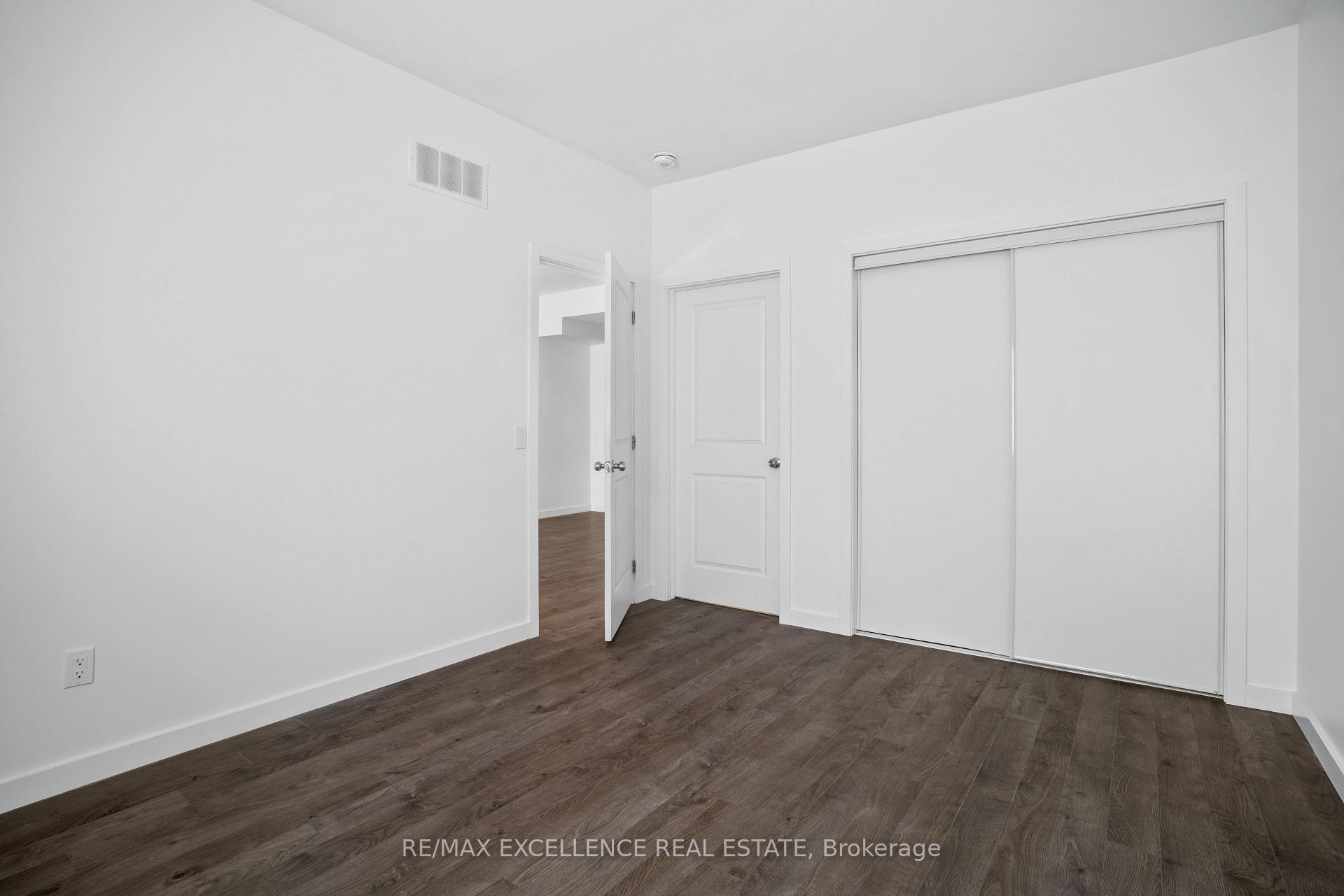 Photo 13 of 396 Alberta Street, Welland, Lincoln/Crowland — HOMEH