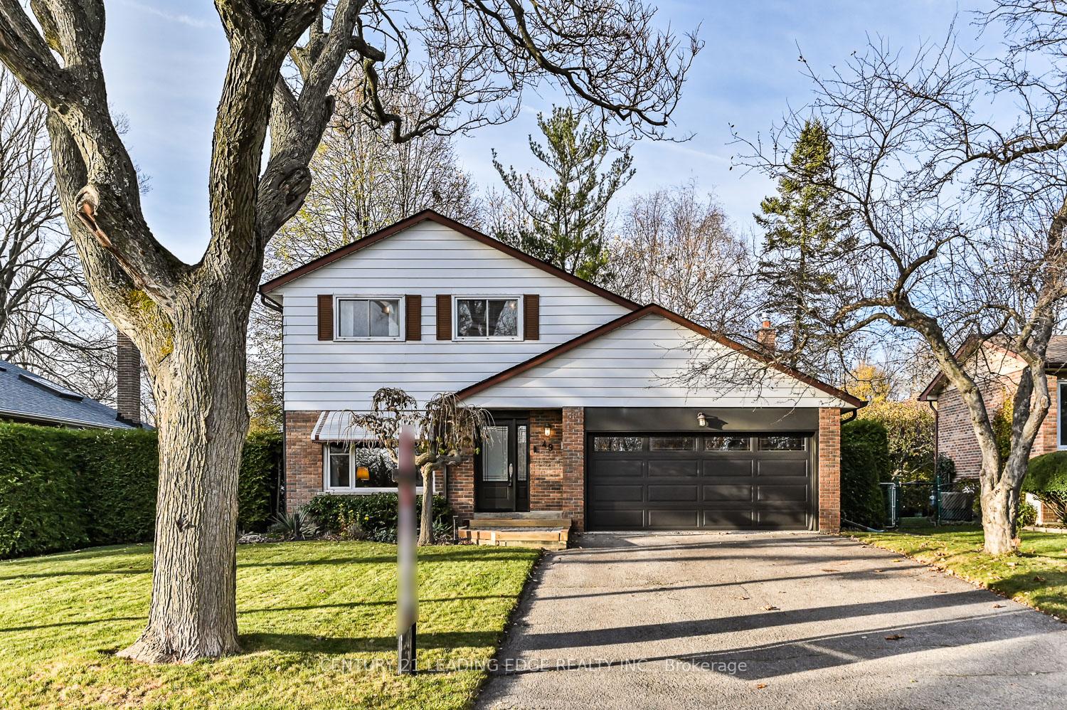 Photo 1 of 49 Sir Pellias Terrace, Markham, Markham Village — HOMEH