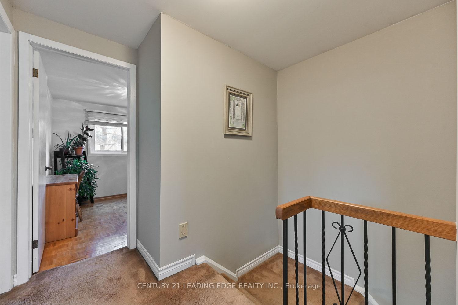 Photo 18 of 49 Sir Pellias Terrace, Markham, Markham Village — HOMEH