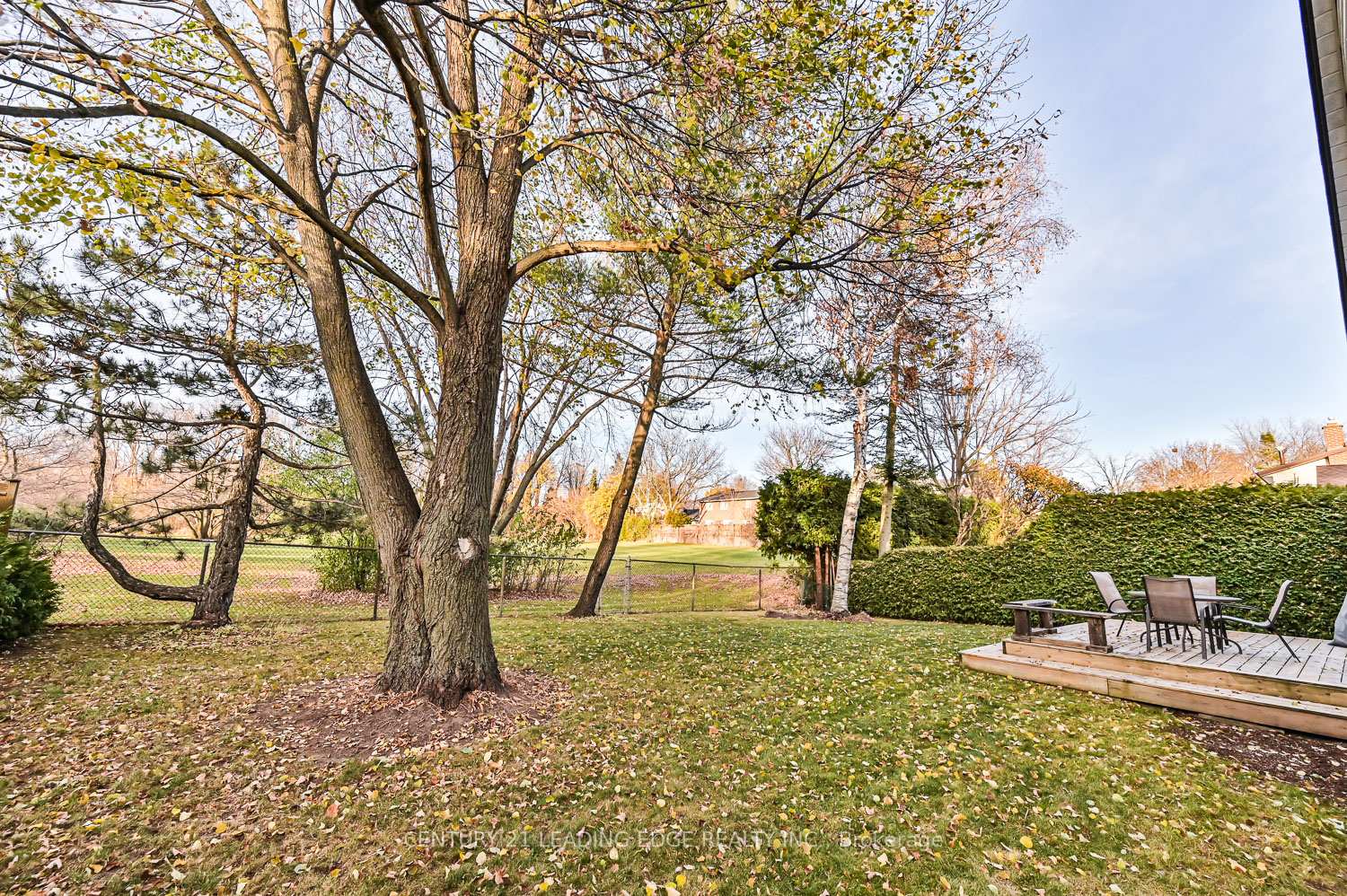 Photo 33 of 49 Sir Pellias Terrace, Markham, Markham Village — HOMEH
