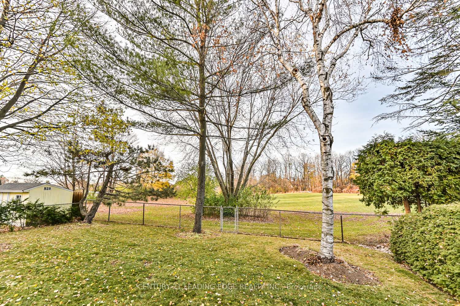 Photo 34 of 49 Sir Pellias Terrace, Markham, Markham Village — HOMEH