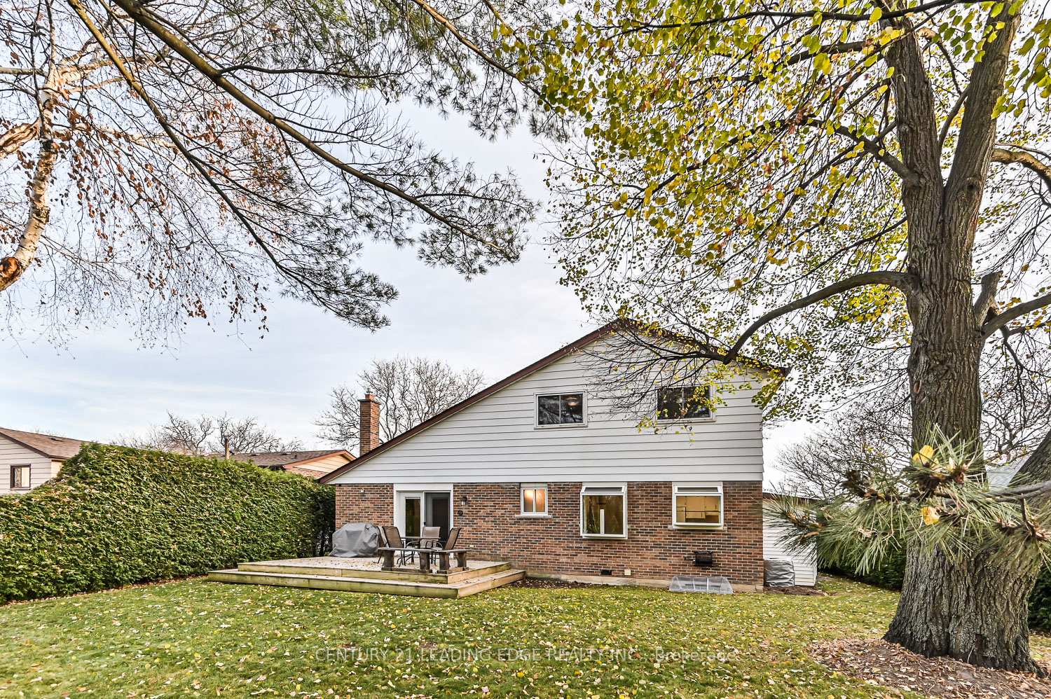 Photo 35 of 49 Sir Pellias Terrace, Markham, Markham Village — HOMEH