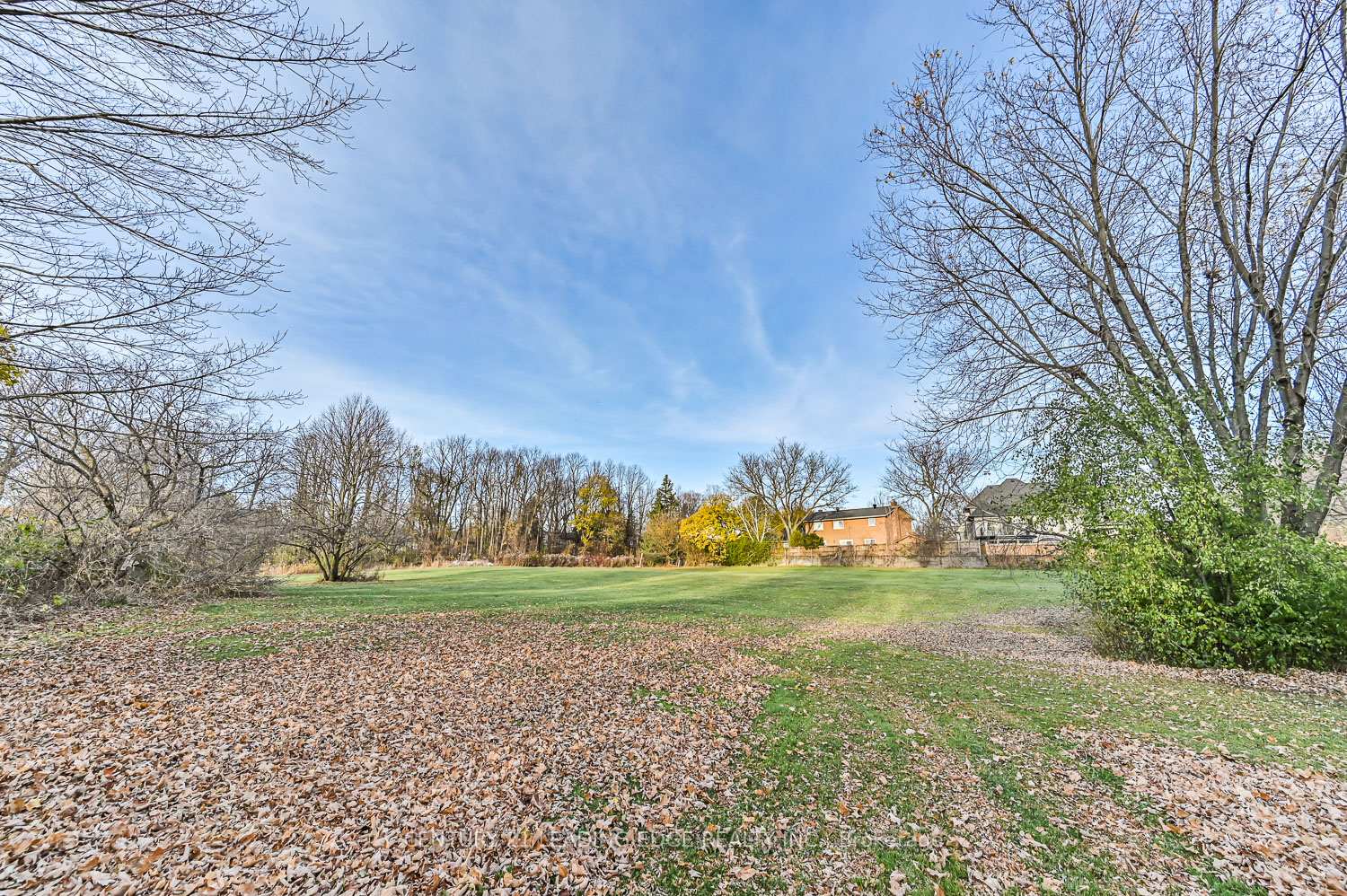 Photo 40 of 49 Sir Pellias Terrace, Markham, Markham Village — HOMEH