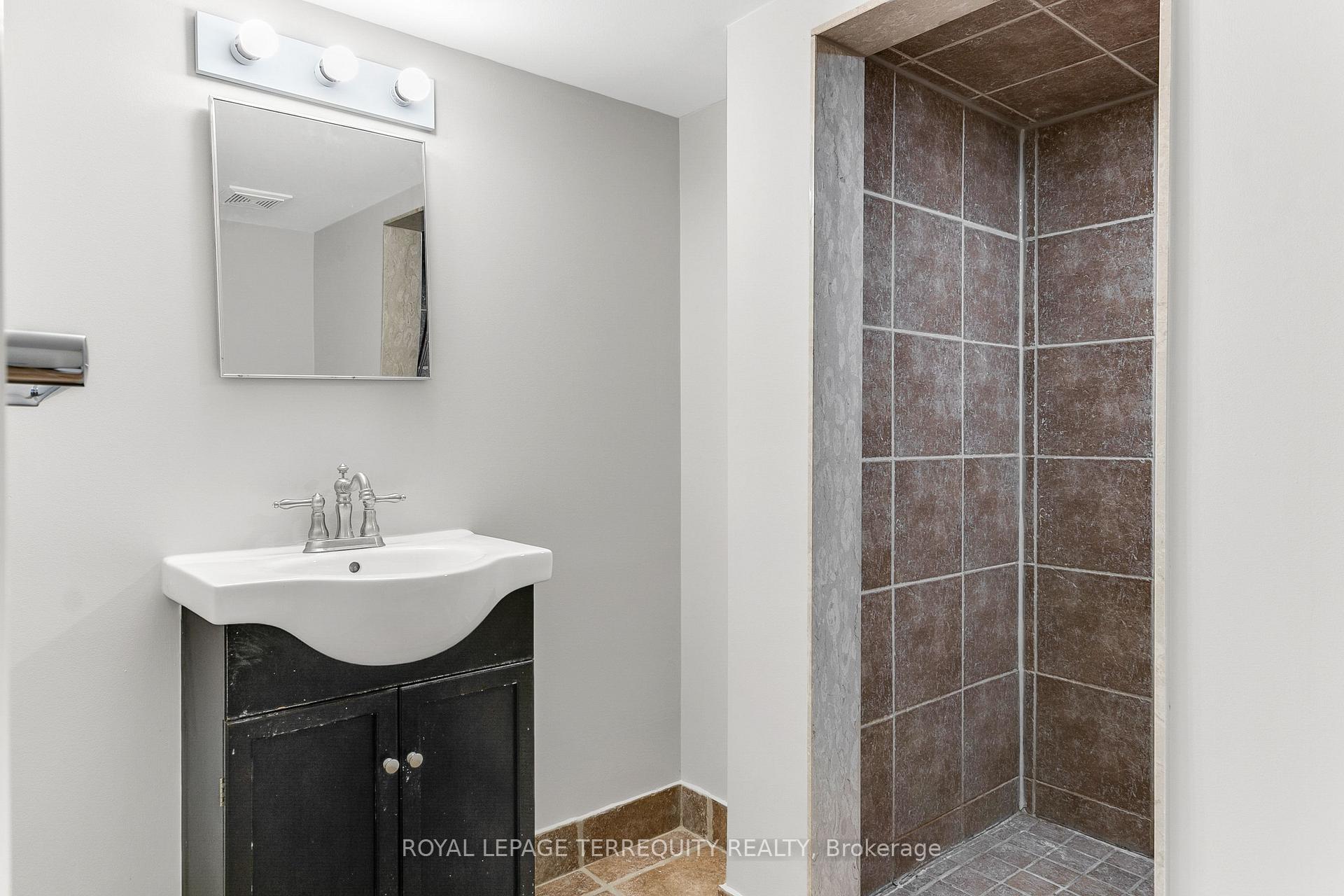 Photo 31 of 93 Silverado Trail, Vaughan, Sonoma Heights — HOMEH
