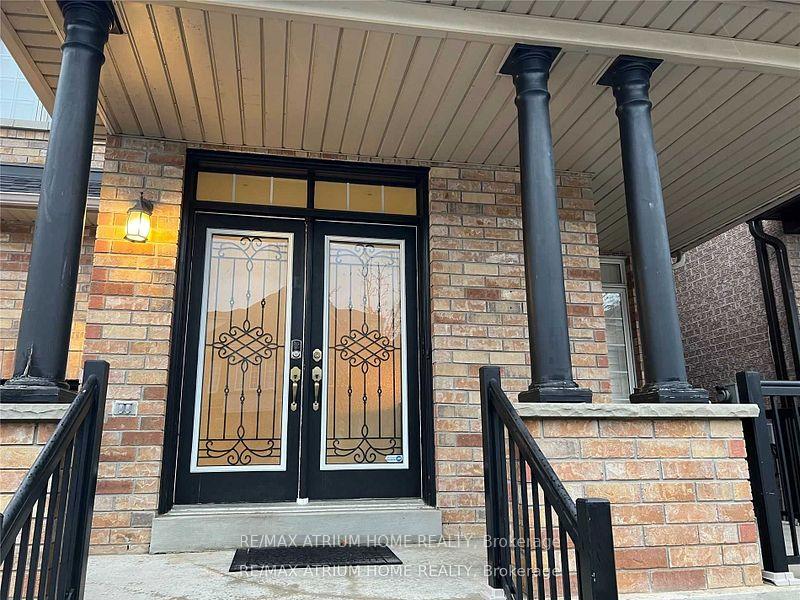 Photo 2 of 12 Seabreeze Avenue, Vaughan, Patterson — HOMEH