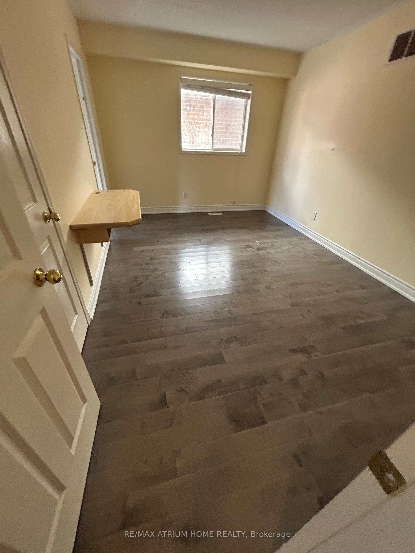 Photo 8 of 12 Seabreeze Avenue, Vaughan, Patterson — HOMEH