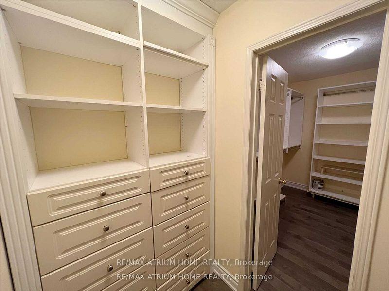 Photo 10 of 12 Seabreeze Avenue, Vaughan, Patterson — HOMEH