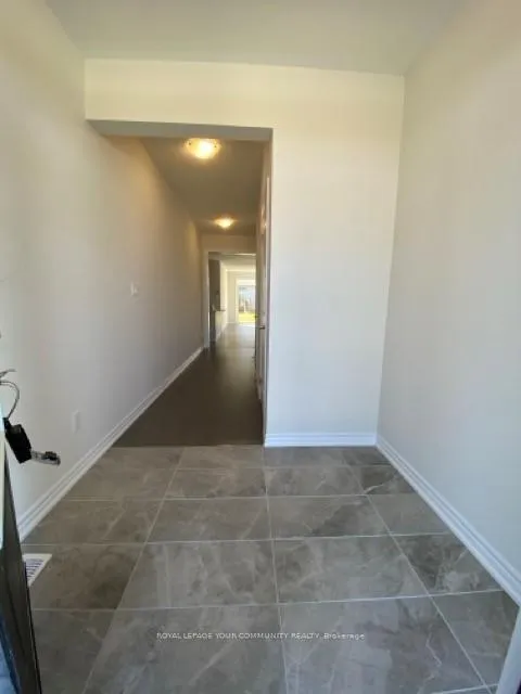 Photo 6 of 132 Nottingham Road, Barrie, Rural Barrie Southeast — HOMEH