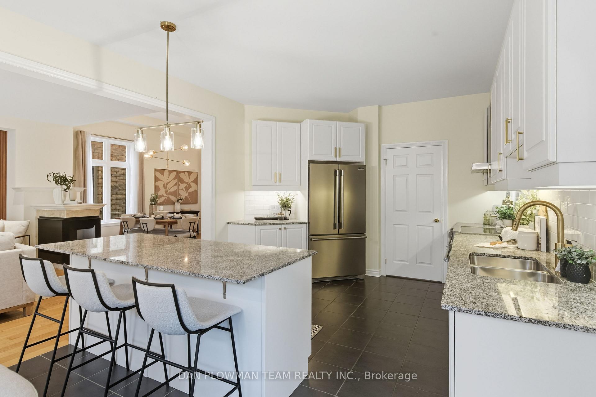 Photo 13 of 11 Ravensedge Court, Whitby, Rolling Acres — HOMEH