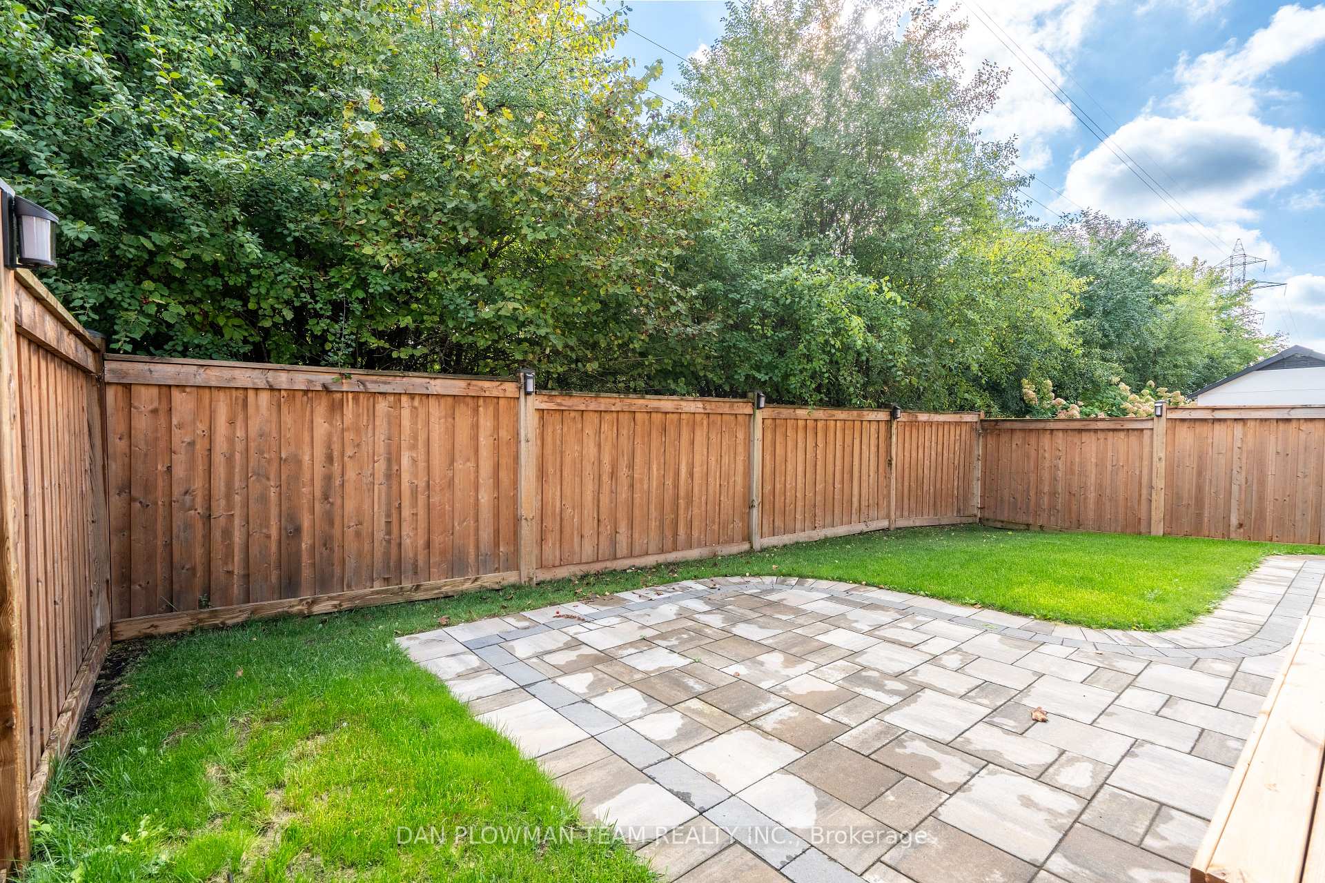 Photo 37 of 11 Ravensedge Court, Whitby, Rolling Acres — HOMEH
