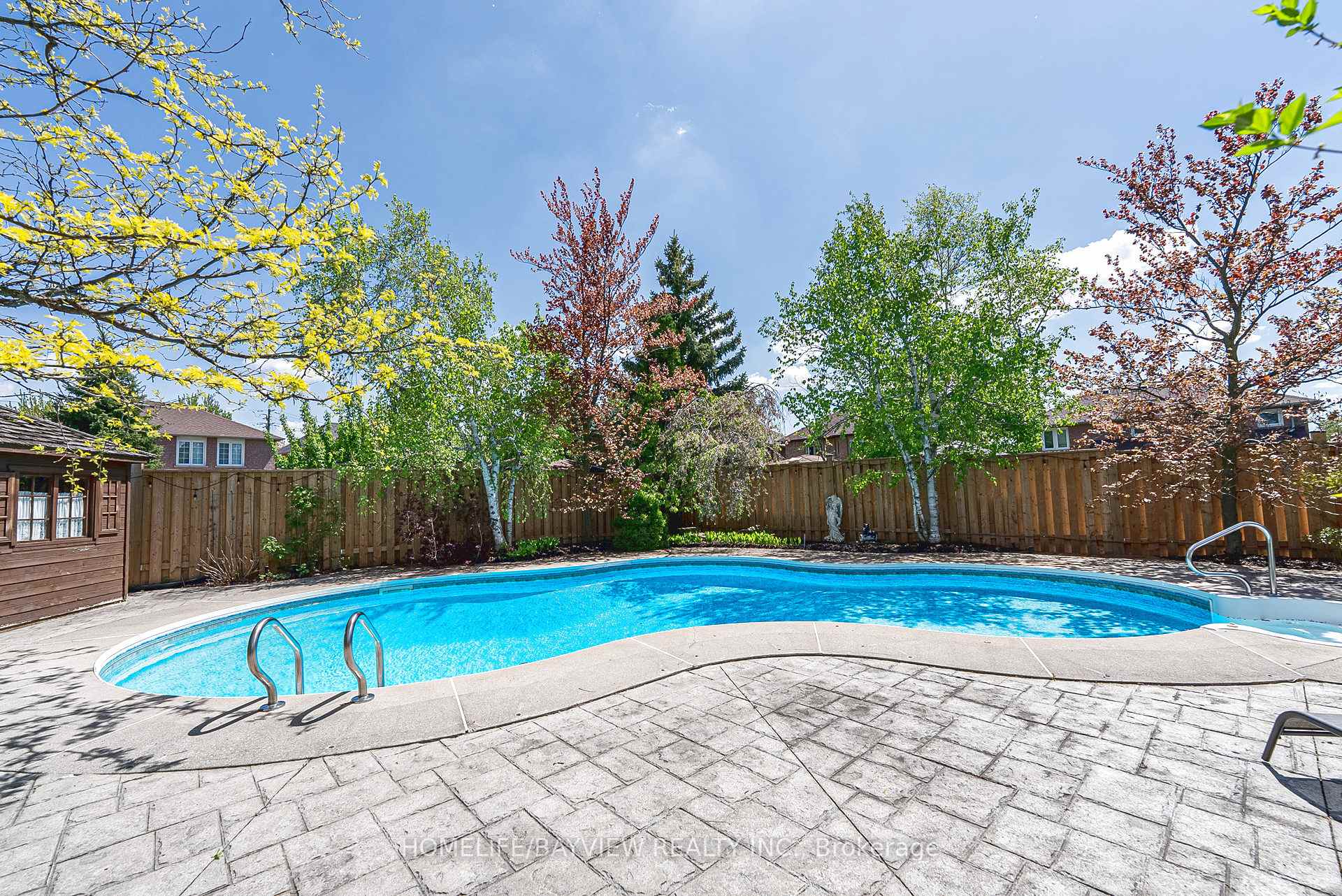 Photo 8 of 19 Oban Avenue, Vaughan, Maple — HOMEH