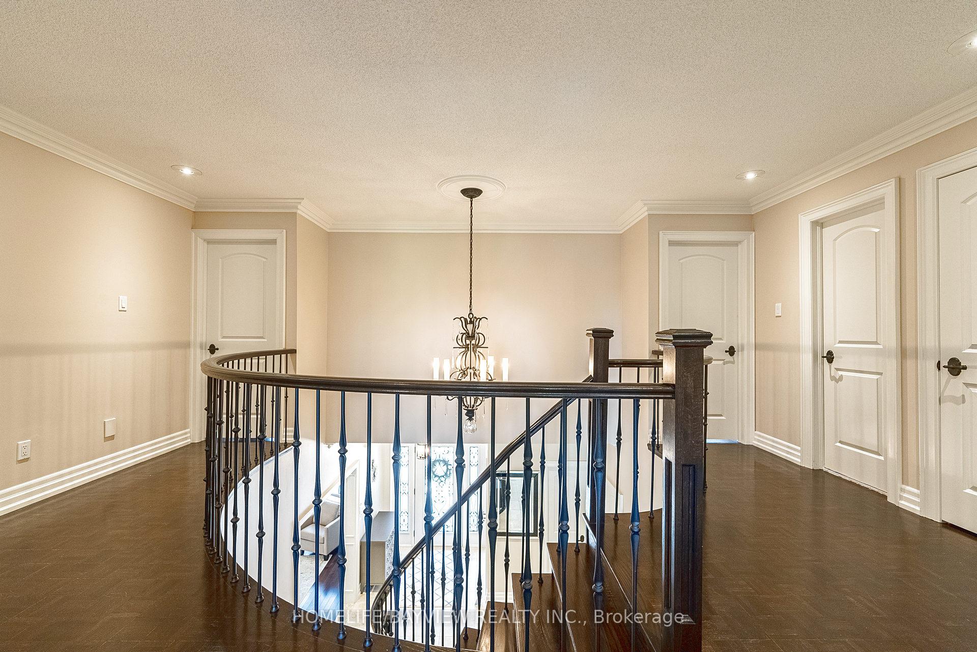 Photo 27 of 19 Oban Avenue, Vaughan, Maple — HOMEH