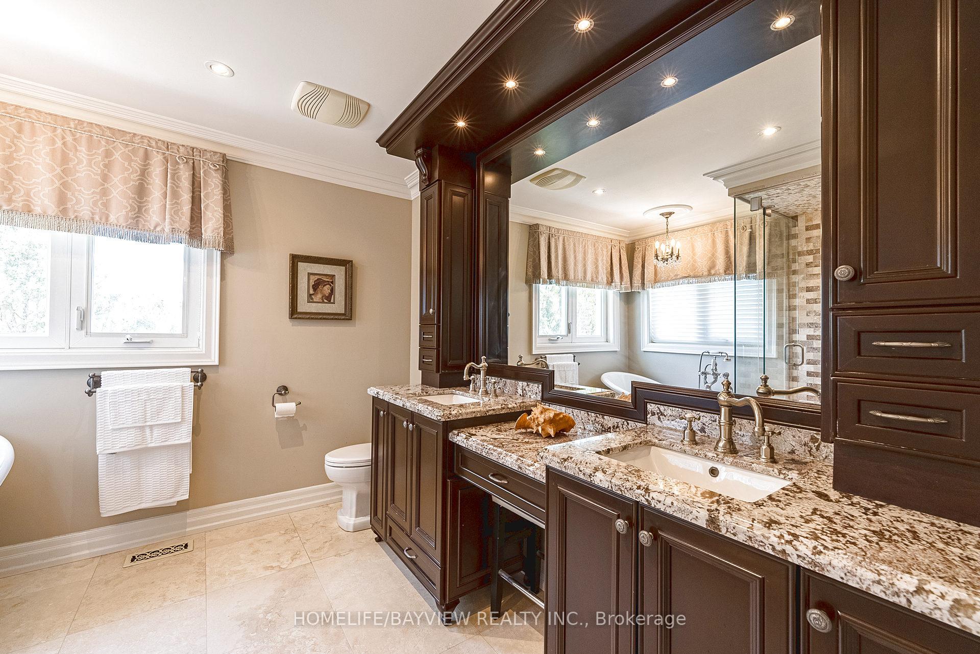Photo 31 of 19 Oban Avenue, Vaughan, Maple — HOMEH