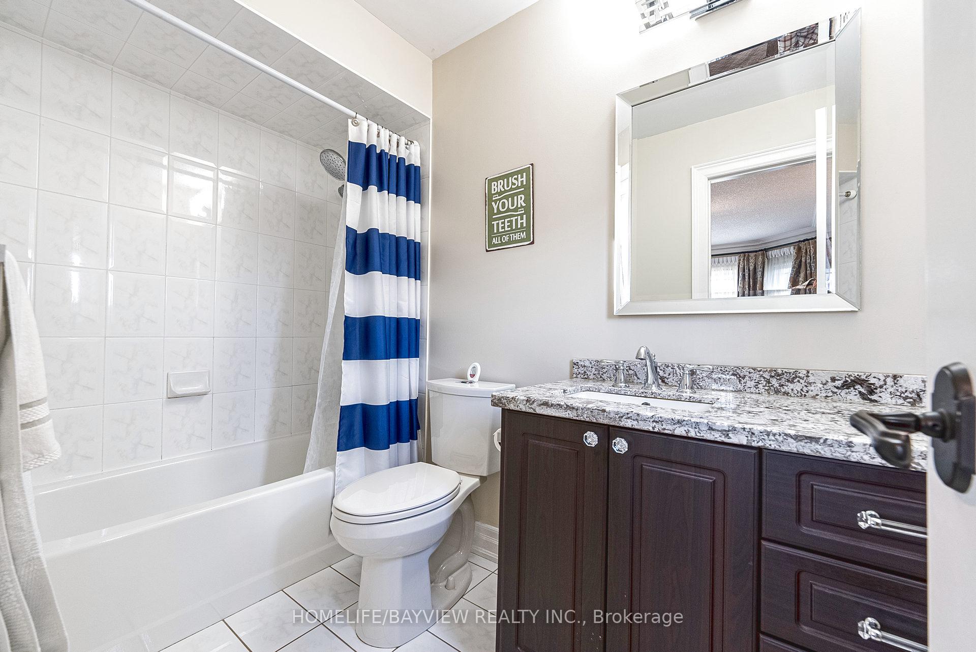 Photo 34 of 19 Oban Avenue, Vaughan, Maple — HOMEH