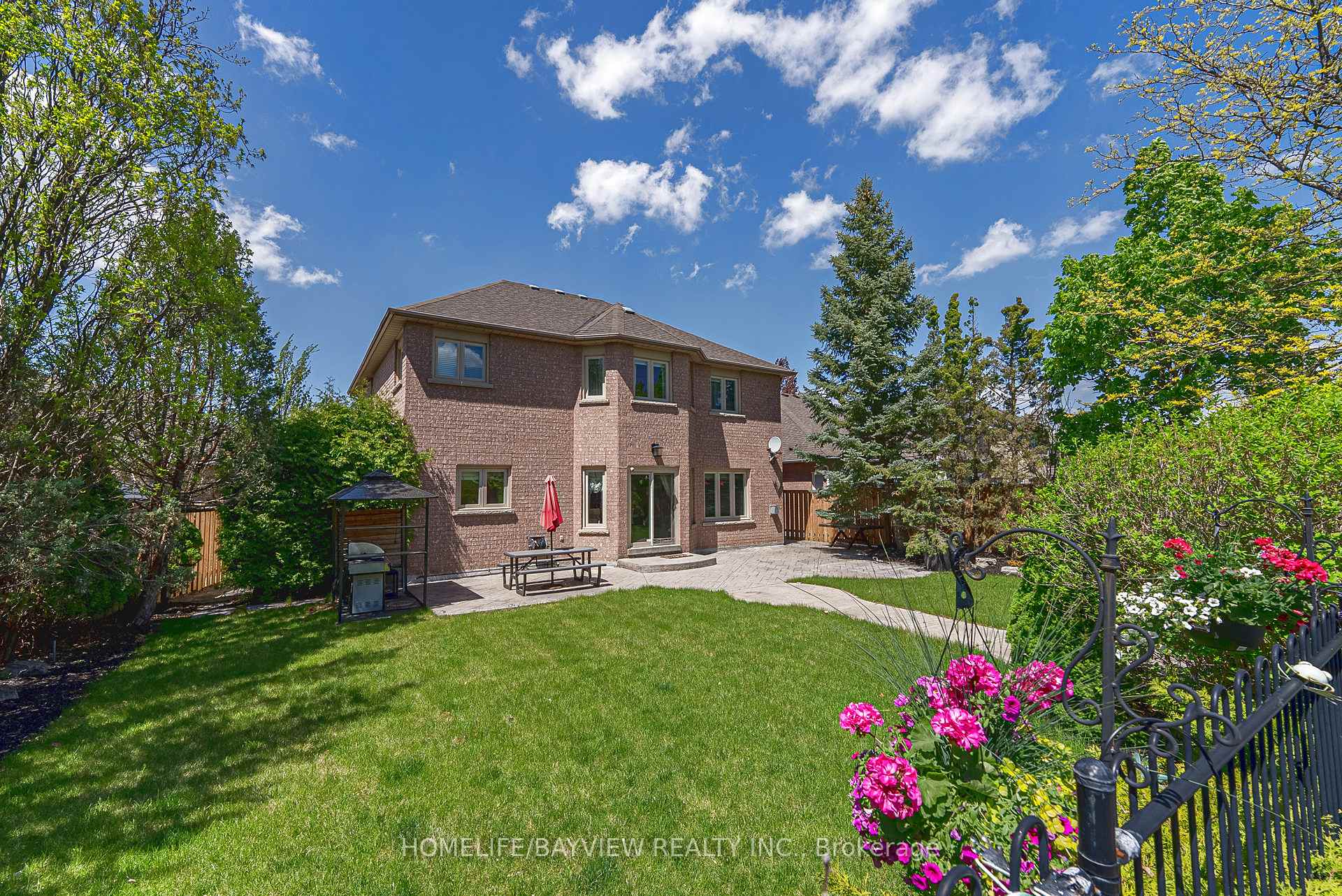 Photo 49 of 19 Oban Avenue, Vaughan, Maple — HOMEH