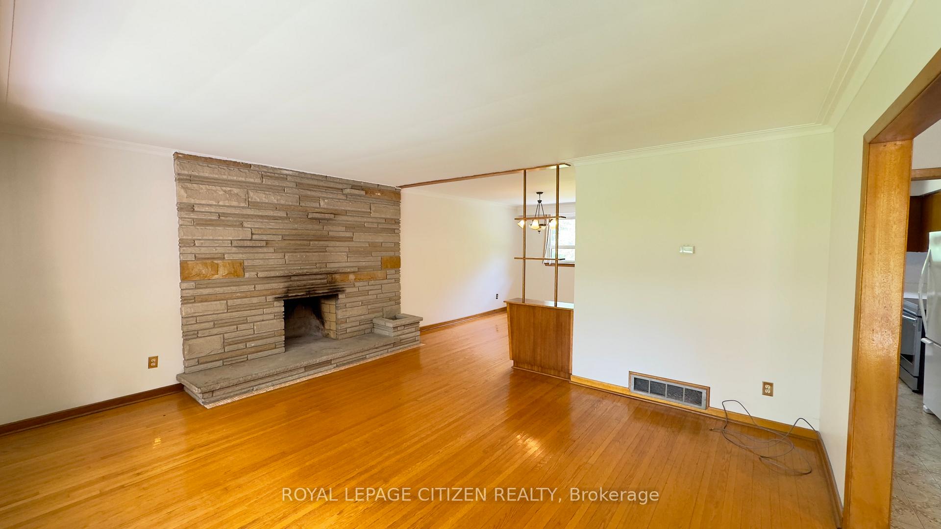 Photo 7 of 12060 cold creek Road, Vaughan, Kleinburg — HOMEH