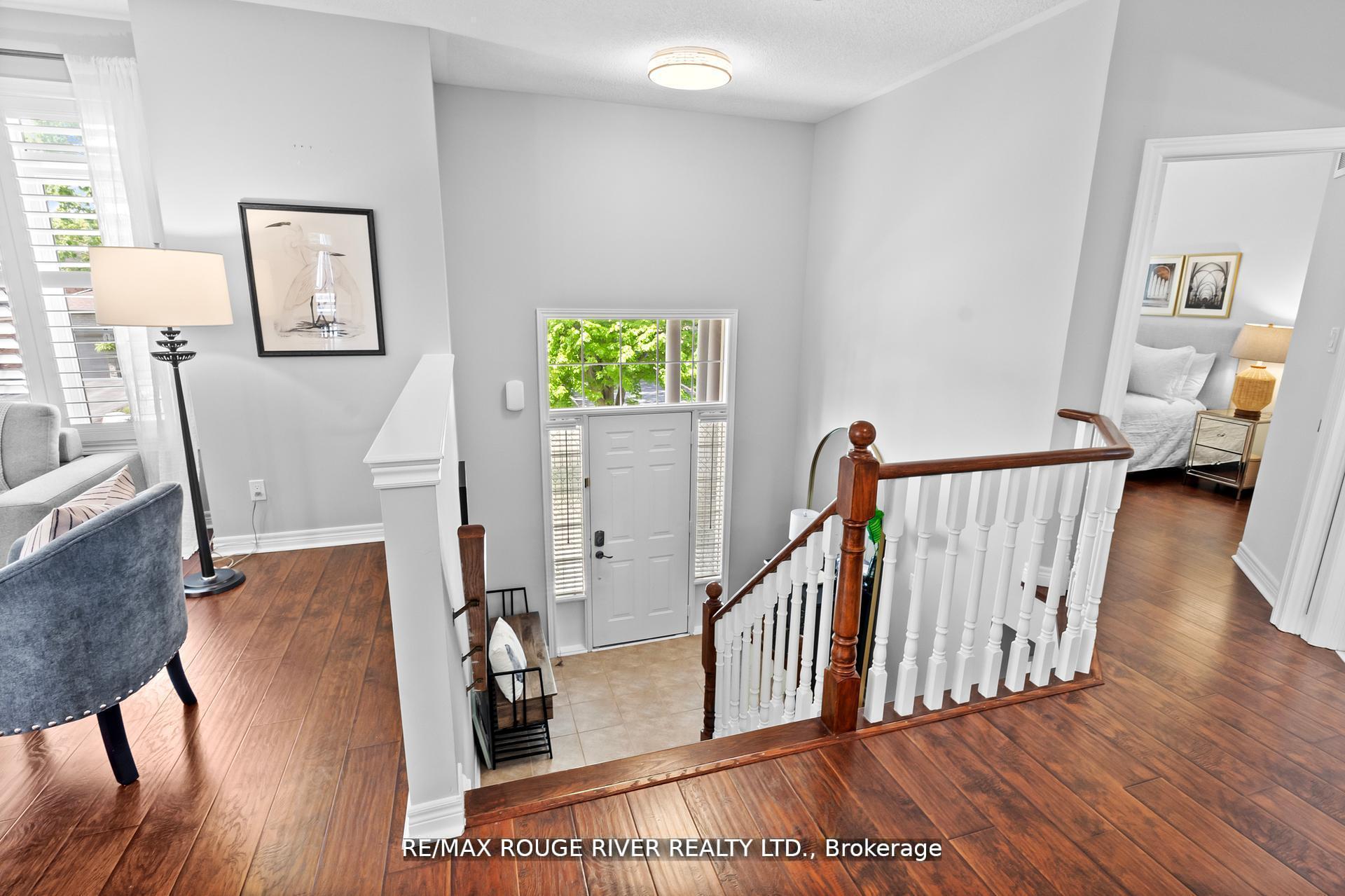 Photo 3 of 11 Maple Edge Lane, Whitby, Williamsburg — HOMEH