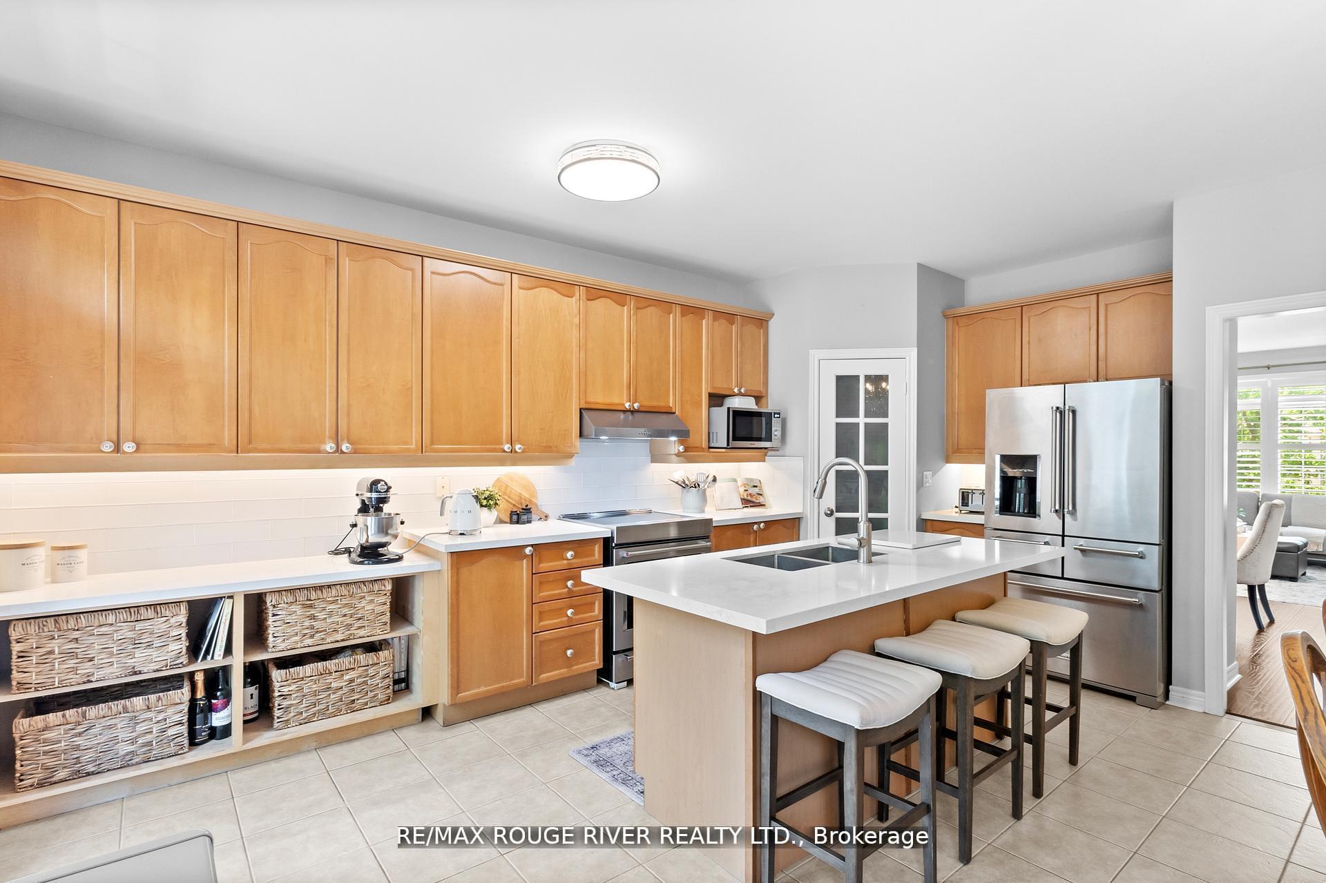 Photo 11 of 11 Maple Edge Lane, Whitby, Williamsburg — HOMEH