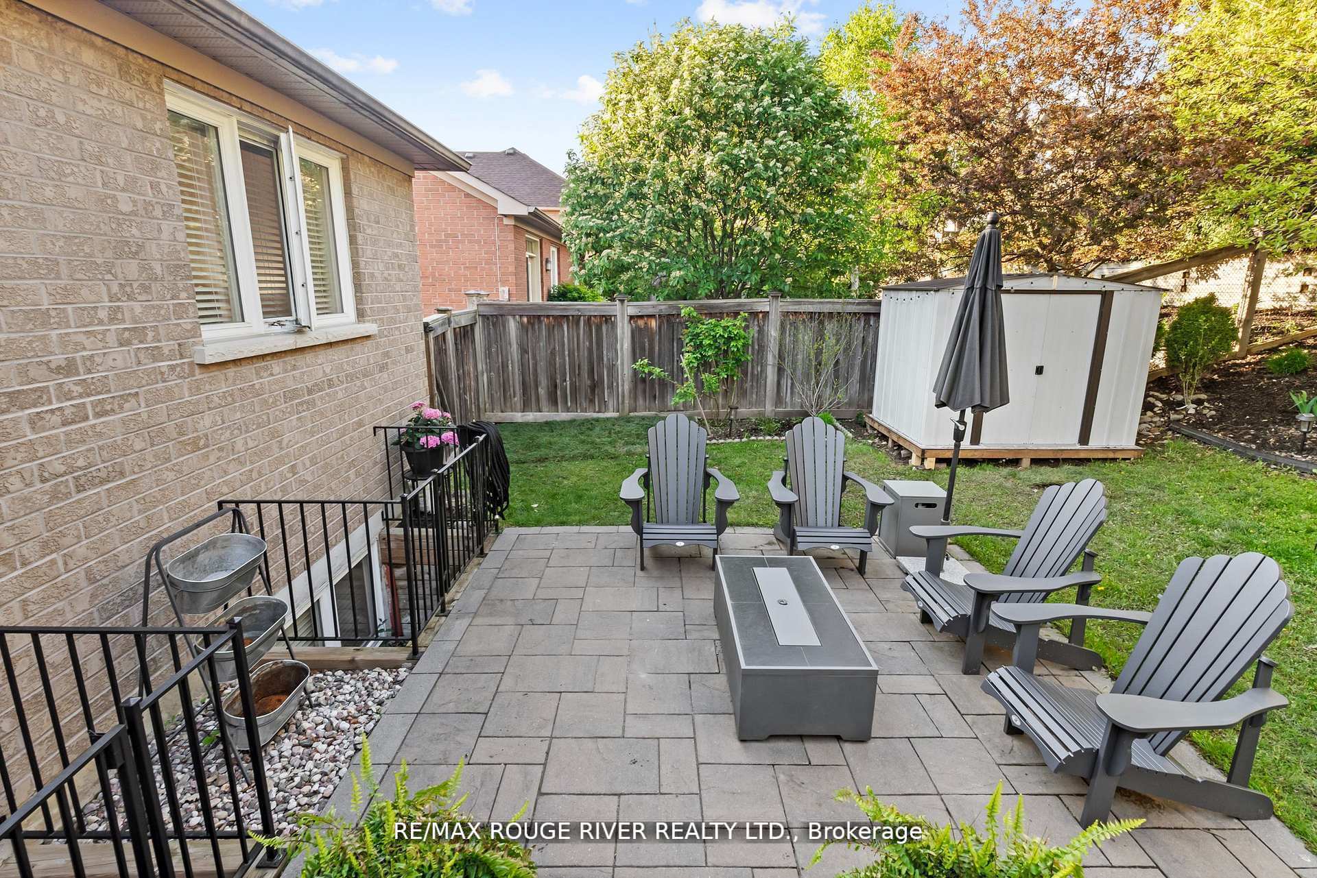 Photo 37 of 11 Maple Edge Lane, Whitby, Williamsburg — HOMEH