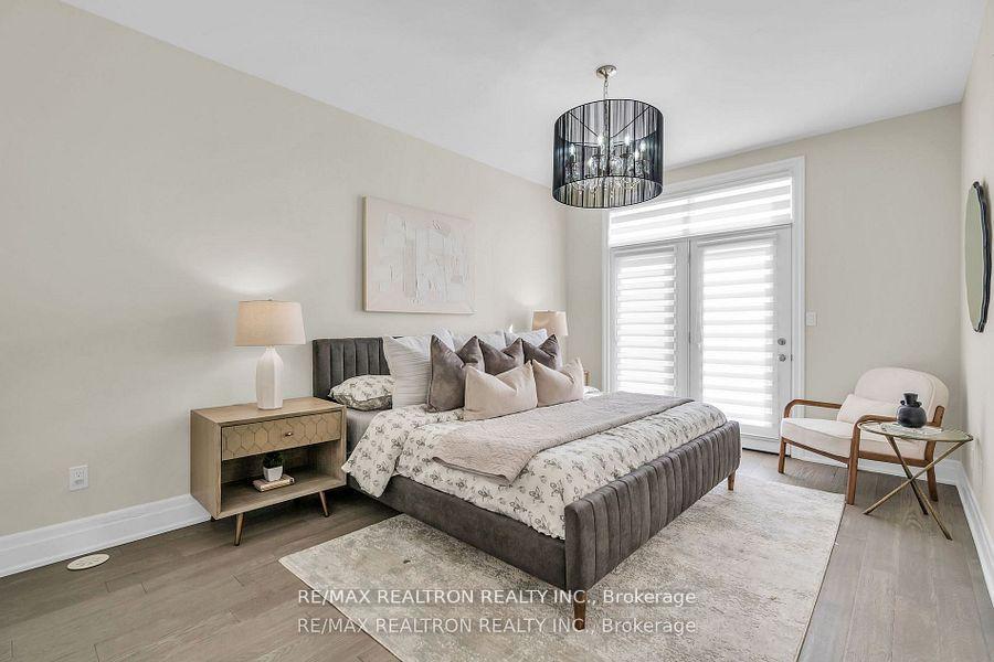 Photo 17 of 178 Golden Trail, Vaughan, Patterson — HOMEH