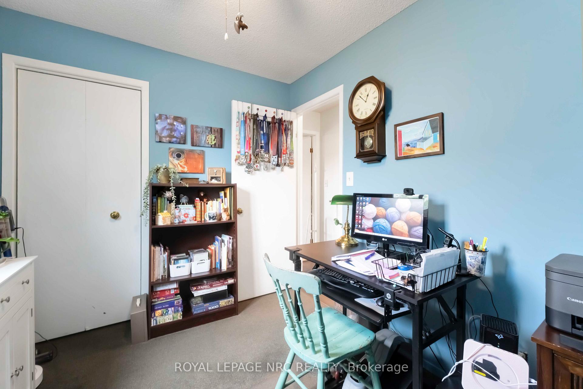 Photo 27 of 158 Windsor Street, Welland, Broadway — HOMEH