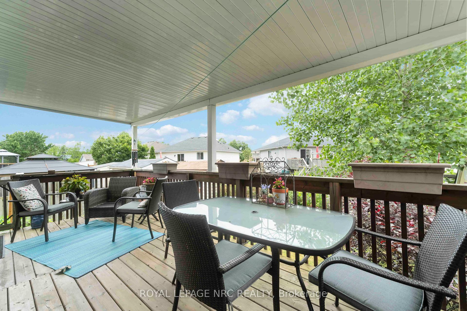 Photo 42 of 158 Windsor Street, Welland, Broadway — HOMEH