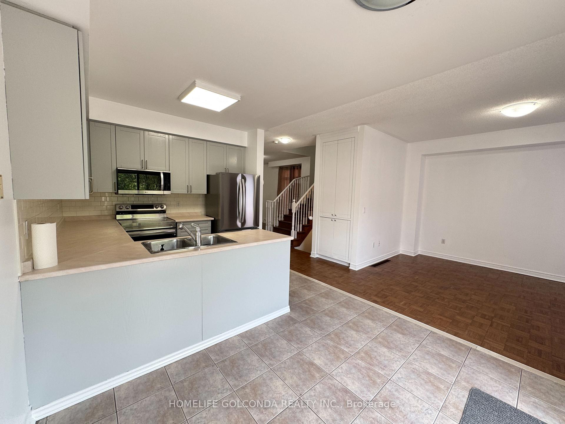 Photo 3 of 49 Moraine Drive, Vaughan, Vellore Village — HOMEH