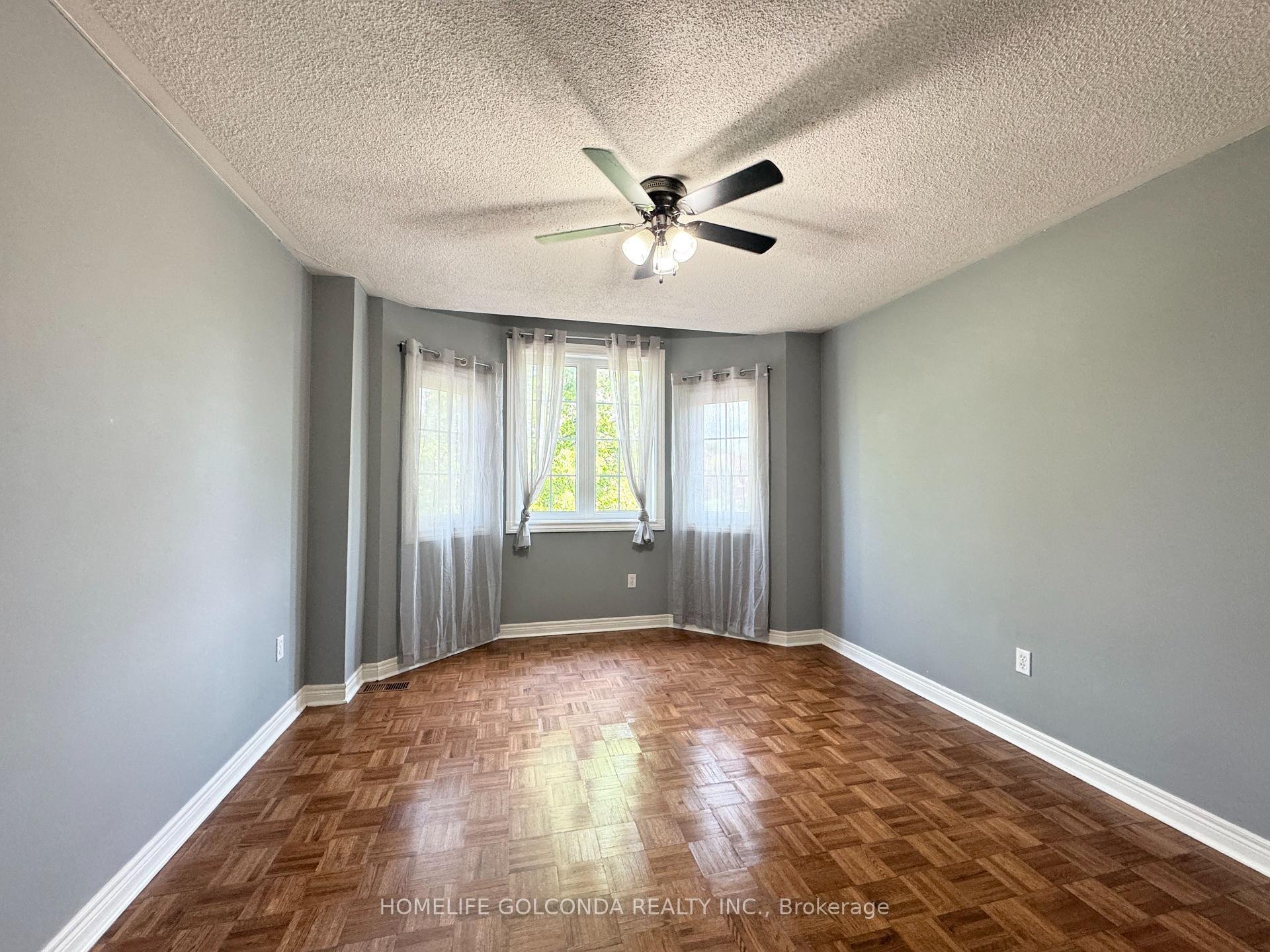 Photo 11 of 49 Moraine Drive, Vaughan, Vellore Village — HOMEH