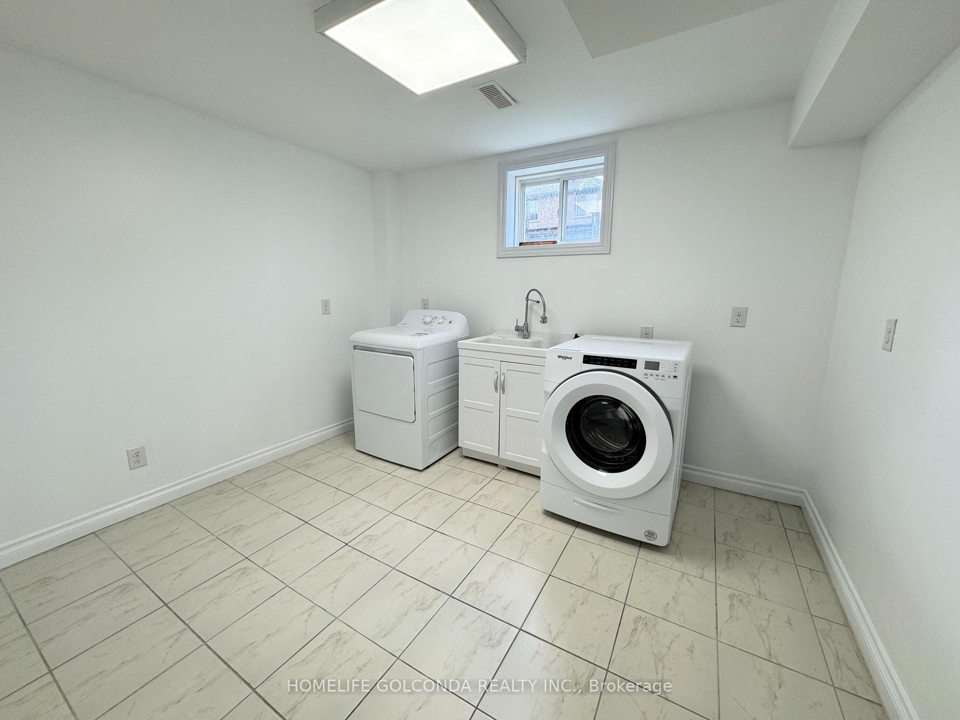 Photo 16 of 49 Moraine Drive, Vaughan, Vellore Village — HOMEH