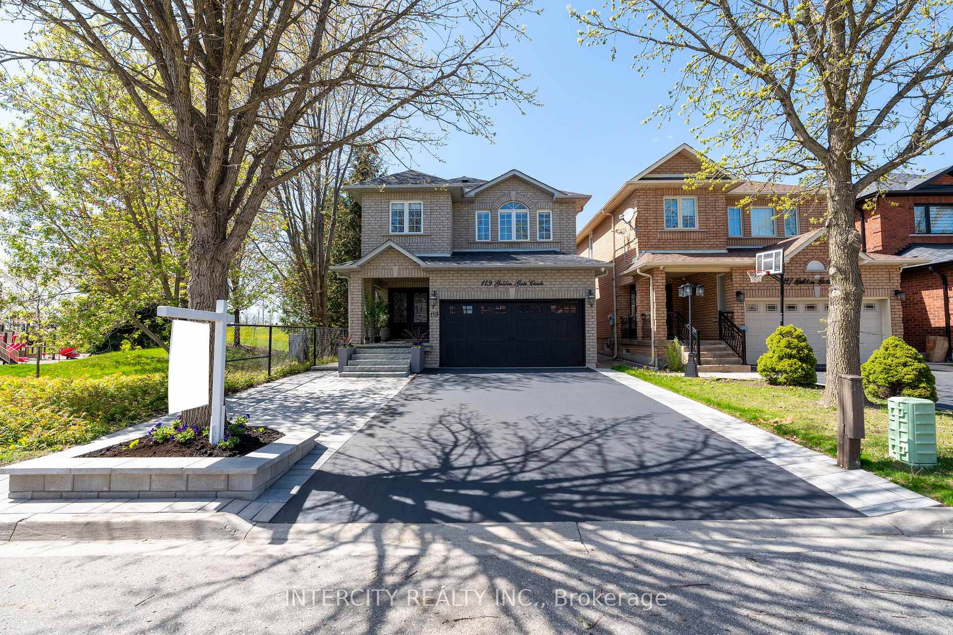 Photo 1 of 119 Golden Gate Circle, Vaughan, Sonoma Heights — HOMEH
