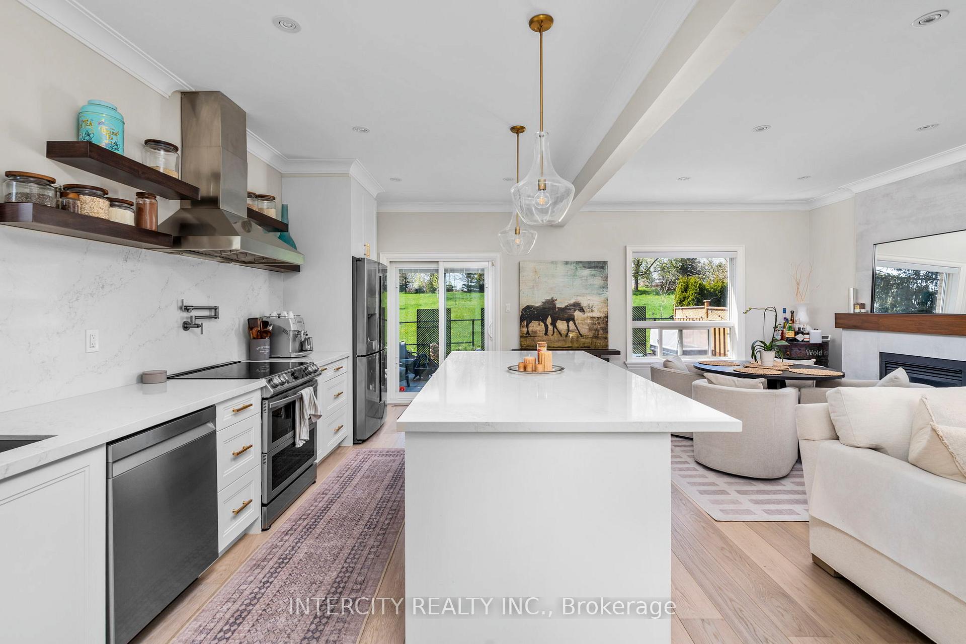 Photo 21 of 119 Golden Gate Circle, Vaughan, Sonoma Heights — HOMEH