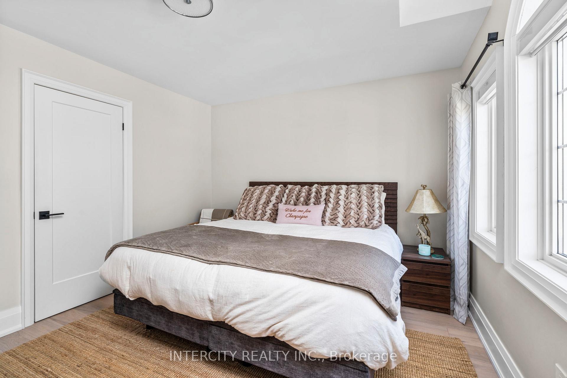 Photo 25 of 119 Golden Gate Circle, Vaughan, Sonoma Heights — HOMEH