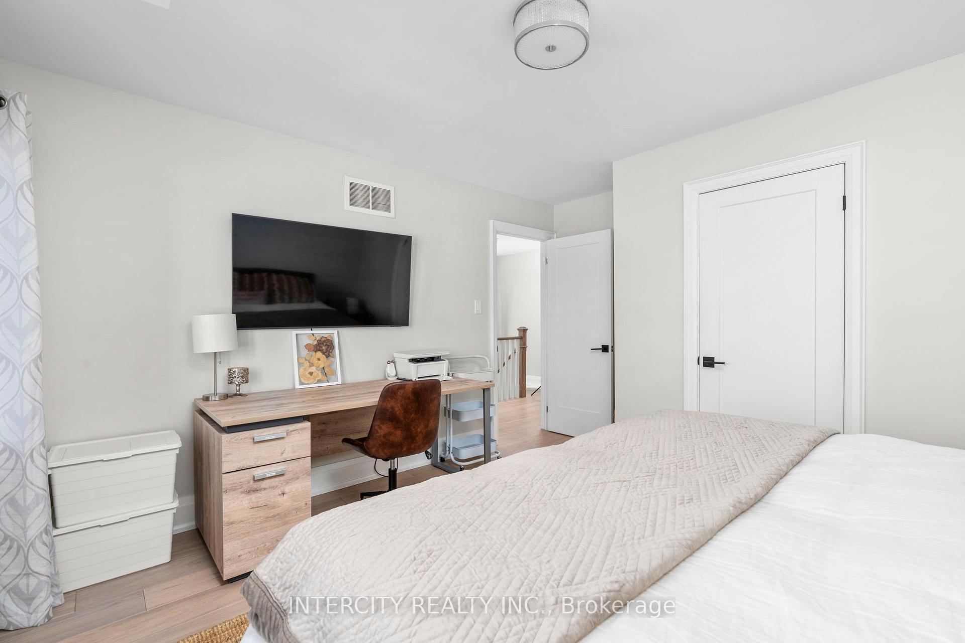 Photo 26 of 119 Golden Gate Circle, Vaughan, Sonoma Heights — HOMEH