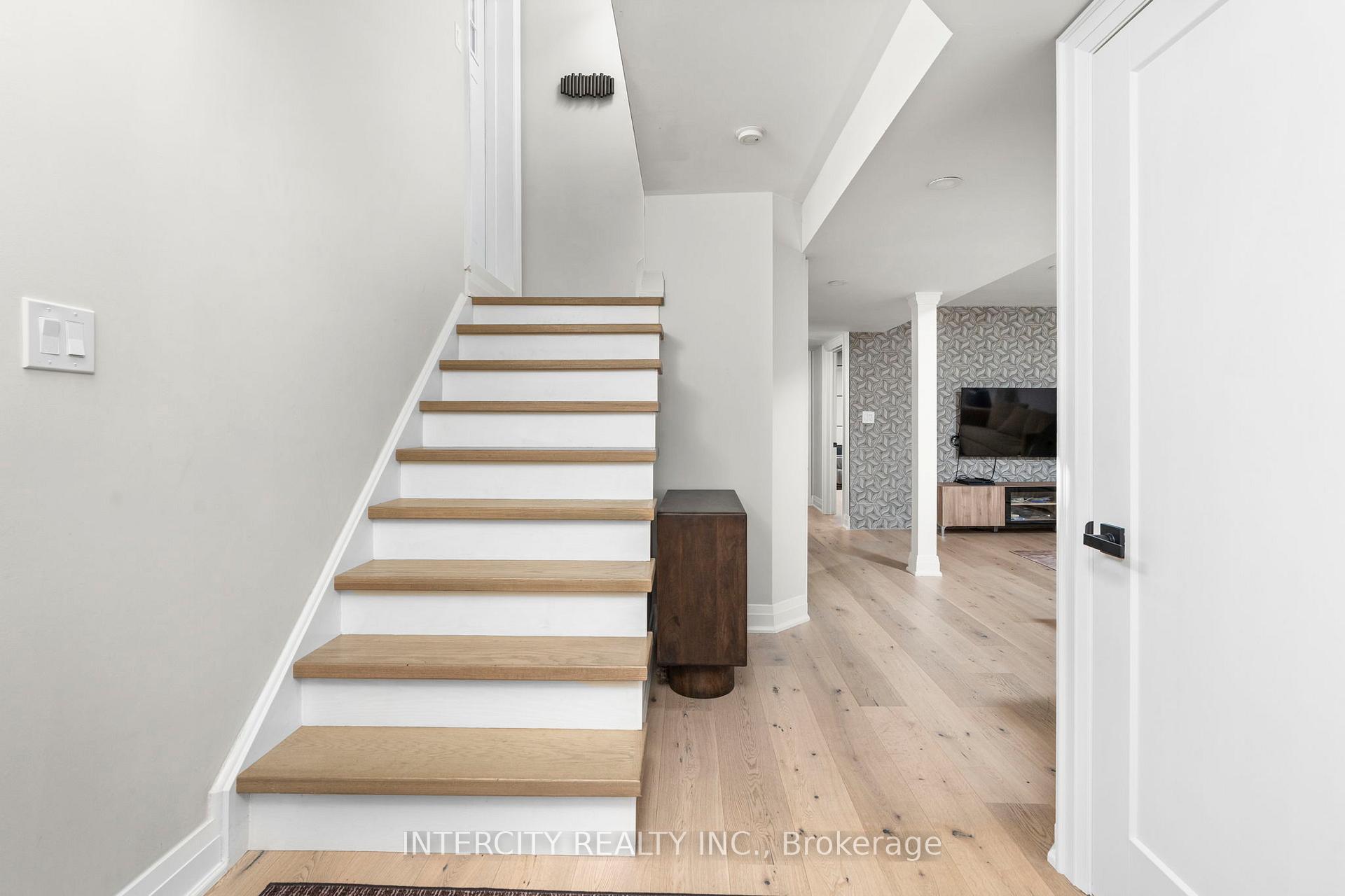 Photo 33 of 119 Golden Gate Circle, Vaughan, Sonoma Heights — HOMEH