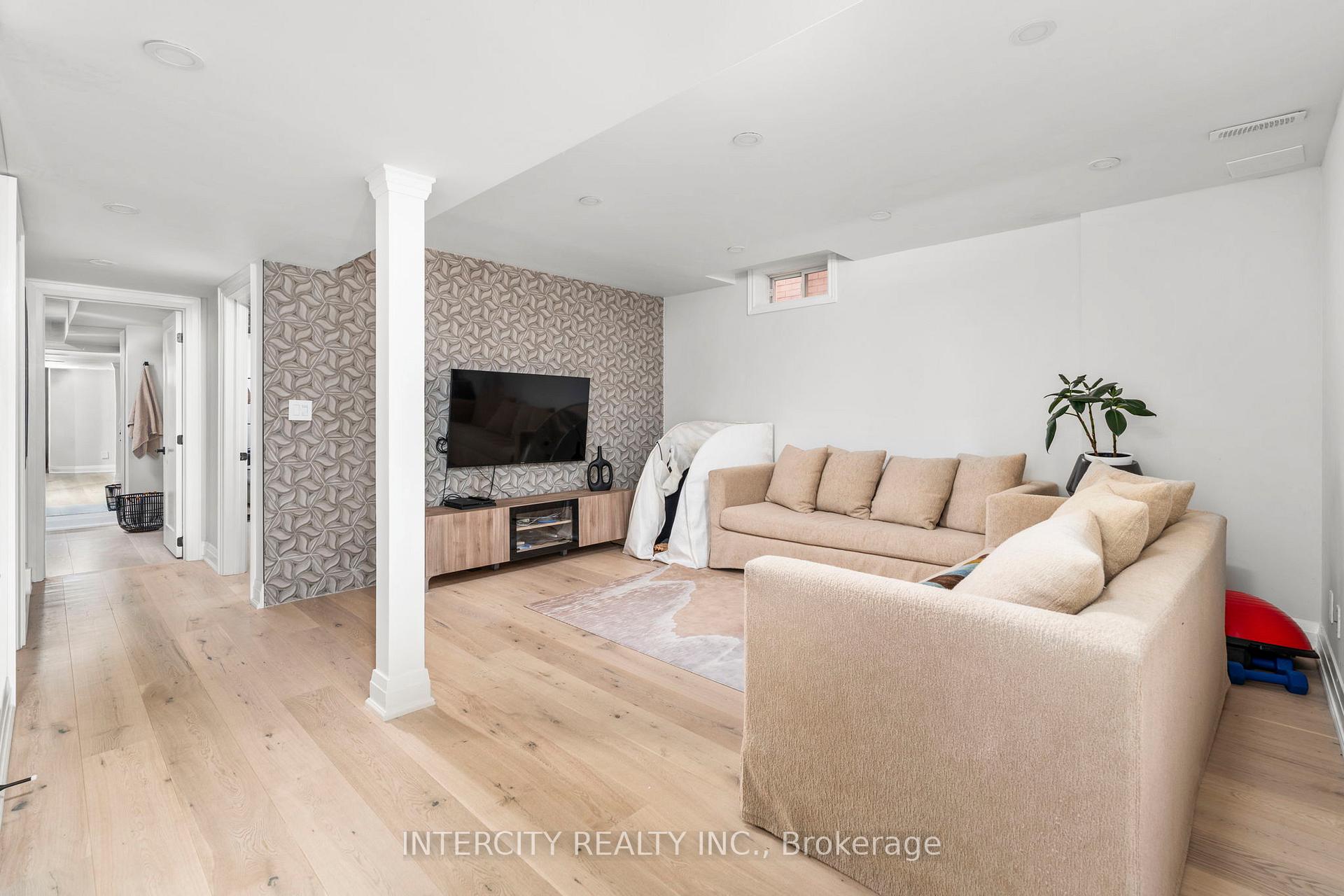 Photo 34 of 119 Golden Gate Circle, Vaughan, Sonoma Heights — HOMEH