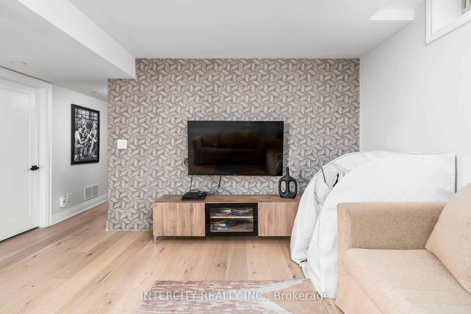 Photo 36 of 119 Golden Gate Circle, Vaughan, Sonoma Heights — HOMEH
