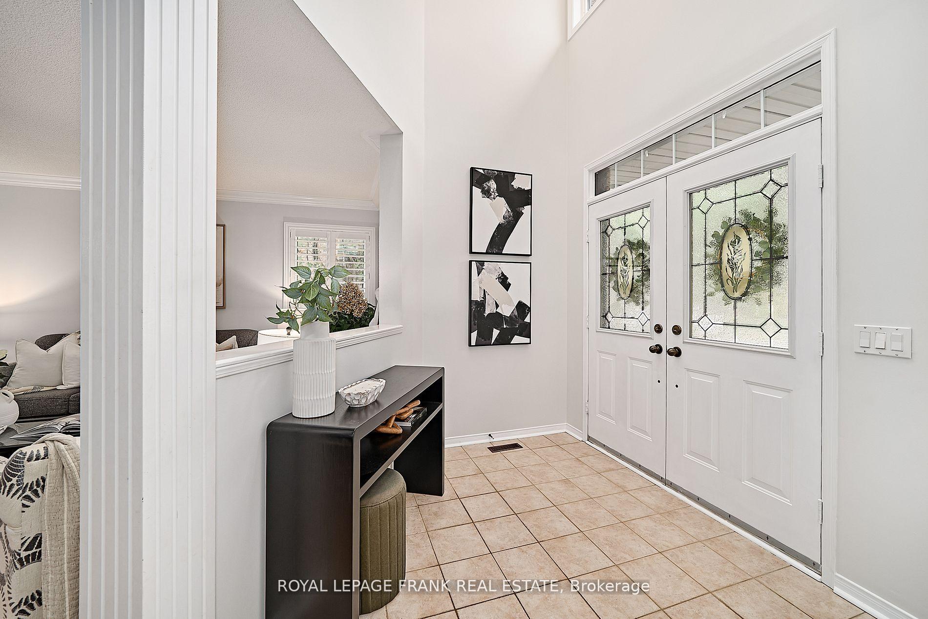 Photo 5 of 54 Gartshore Drive, Whitby, Williamsburg — HOMEH