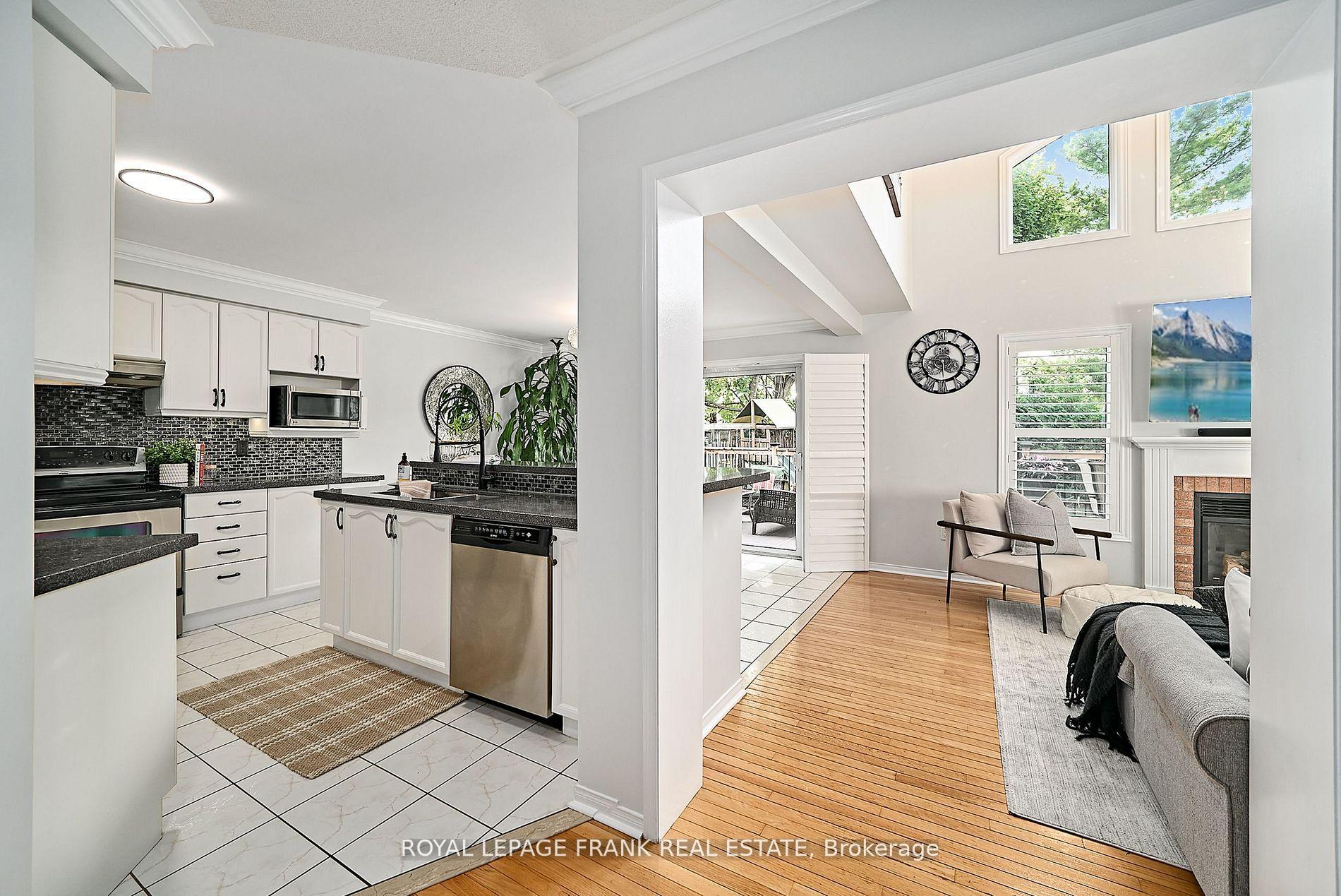 Photo 14 of 54 Gartshore Drive, Whitby, Williamsburg — HOMEH