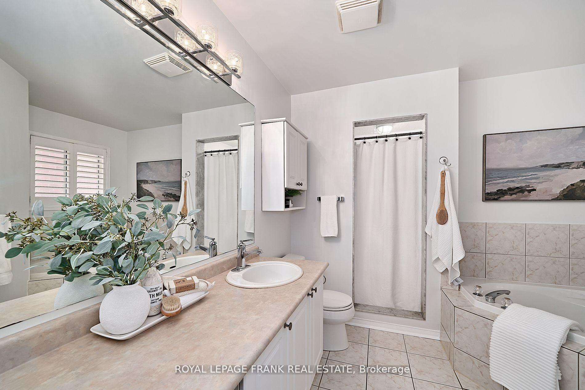 Photo 65 of 54 Gartshore Drive, Whitby, Williamsburg — HOMEH