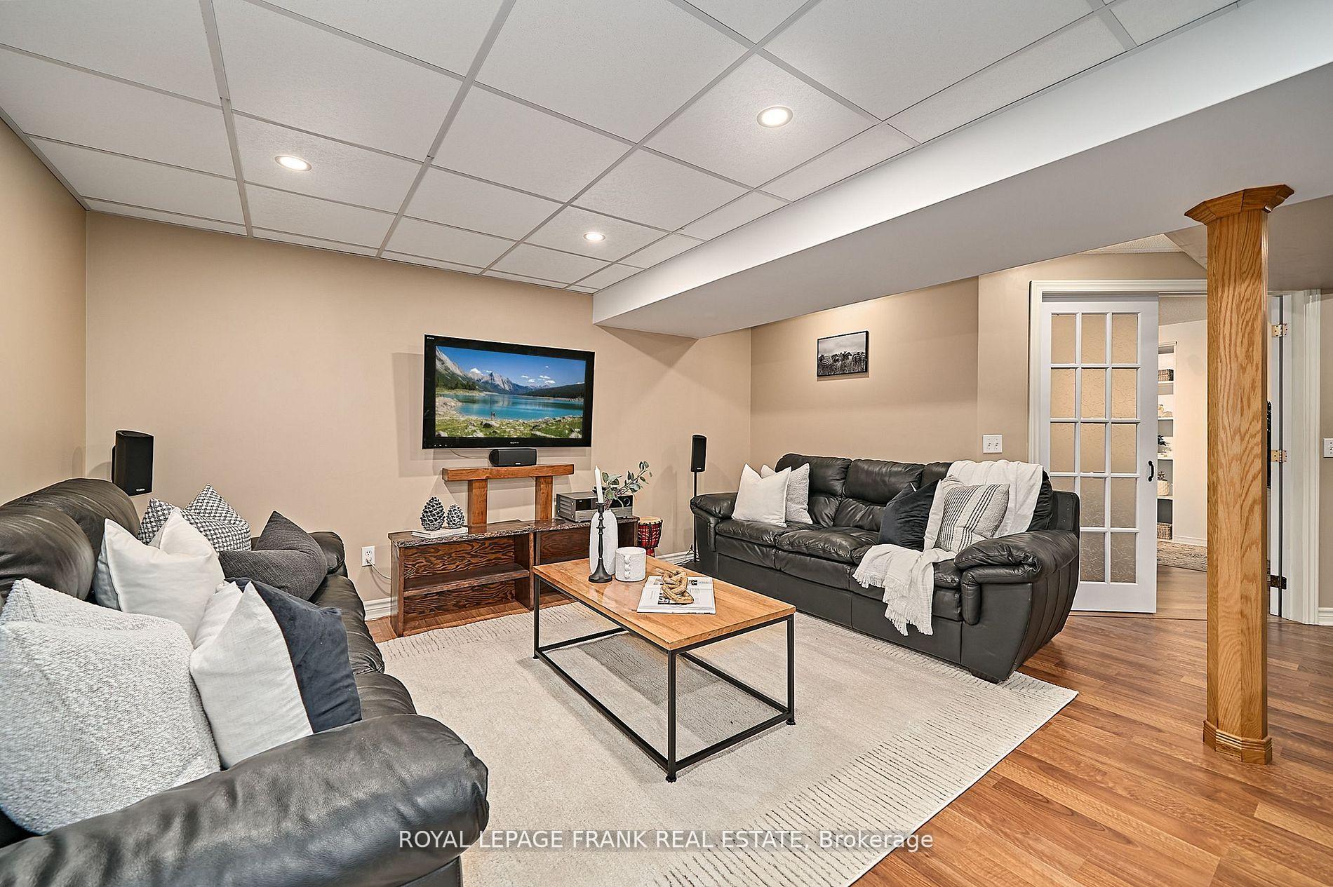 Photo 74 of 54 Gartshore Drive, Whitby, Williamsburg — HOMEH