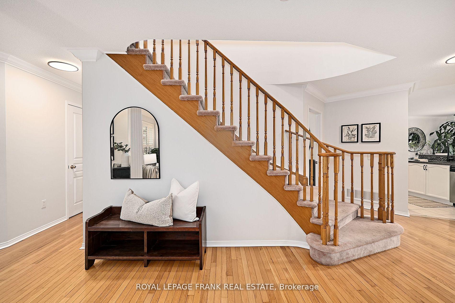 Photo 25 of 54 Gartshore Drive, Whitby, Williamsburg — HOMEH