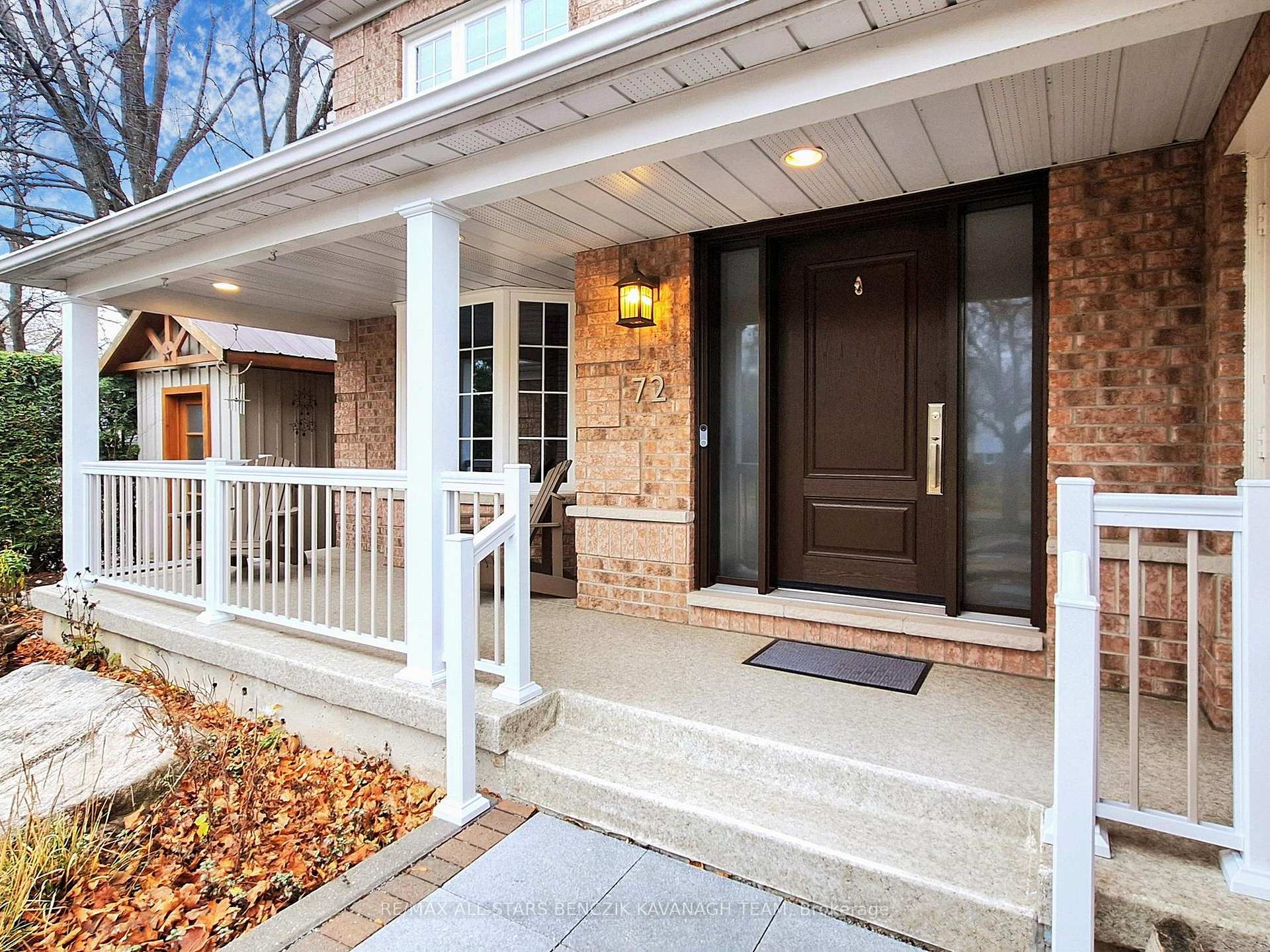 Photo 2 of 72 Sir Lancelot Drive, Markham, Markham Village — HOMEH