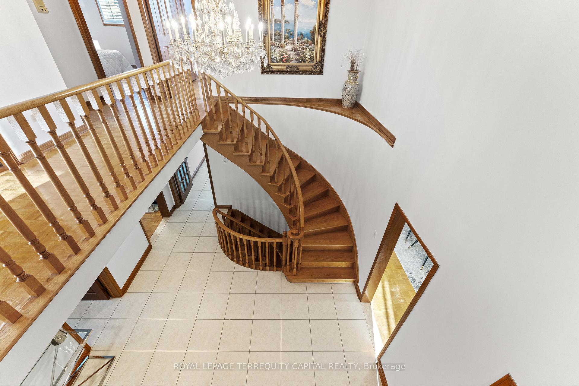 Photo 27 of 136 Villa Park Drive, Vaughan, East Woodbridge — HOMEH