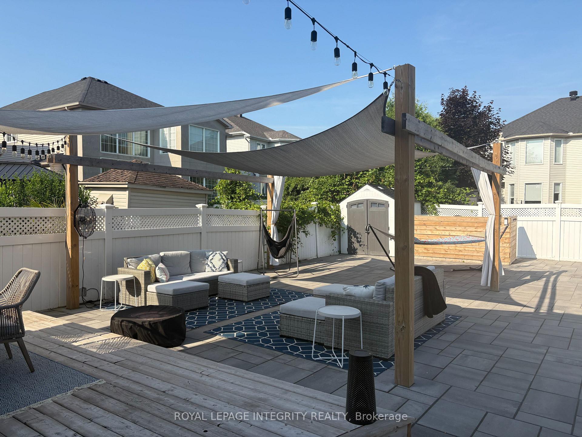 Photo 4 of 4 Bracewood Way, Ottawa, Barrhaven - Stonebridge — HOMEH
