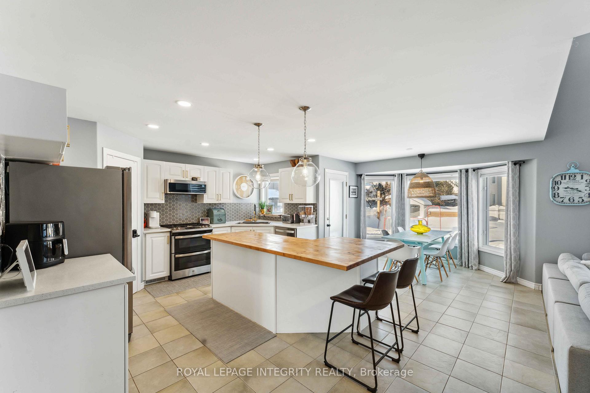 Photo 17 of 4 Bracewood Way, Ottawa, Barrhaven - Stonebridge — HOMEH