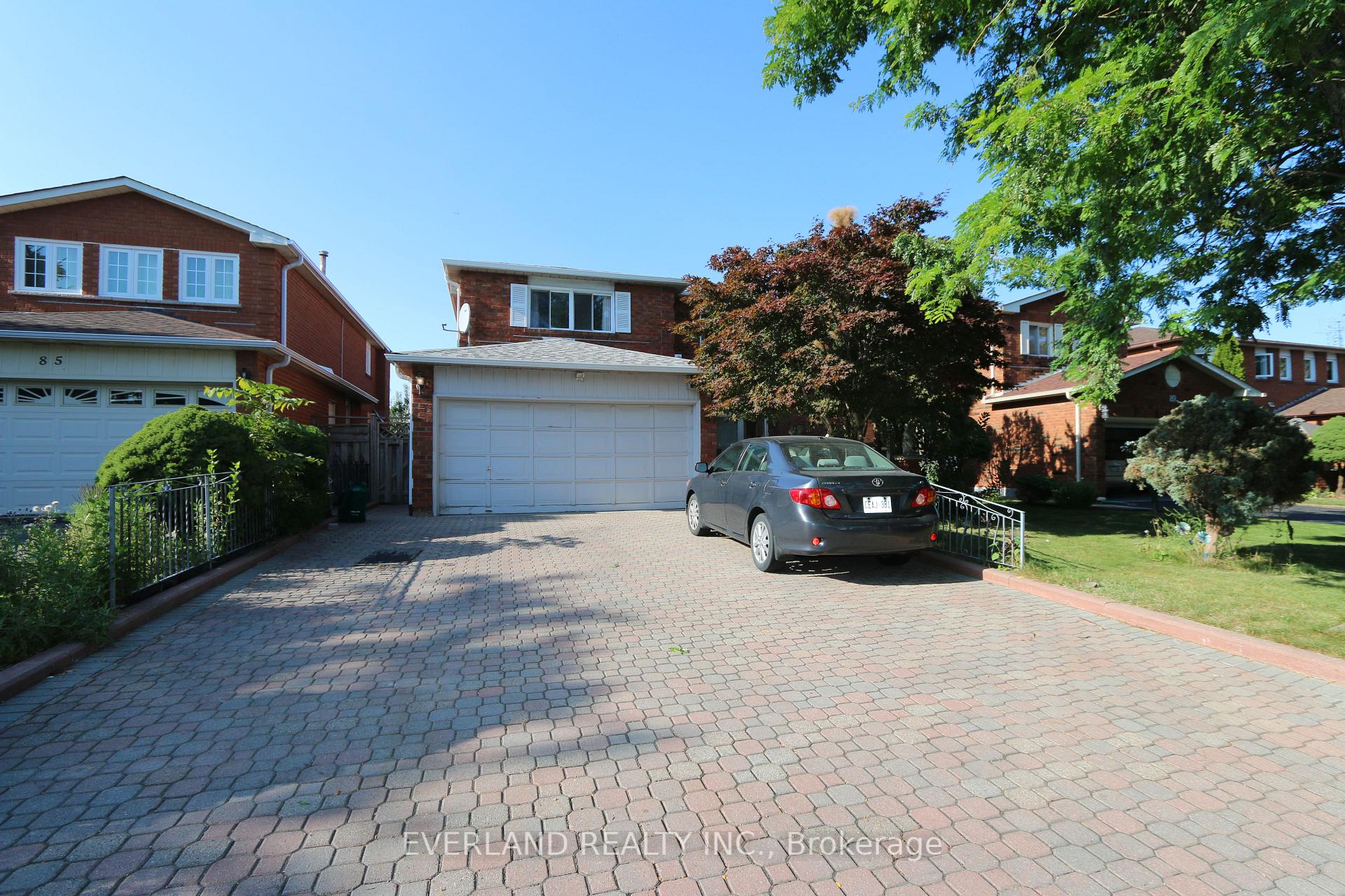 Front of 87 Kyla Crescent