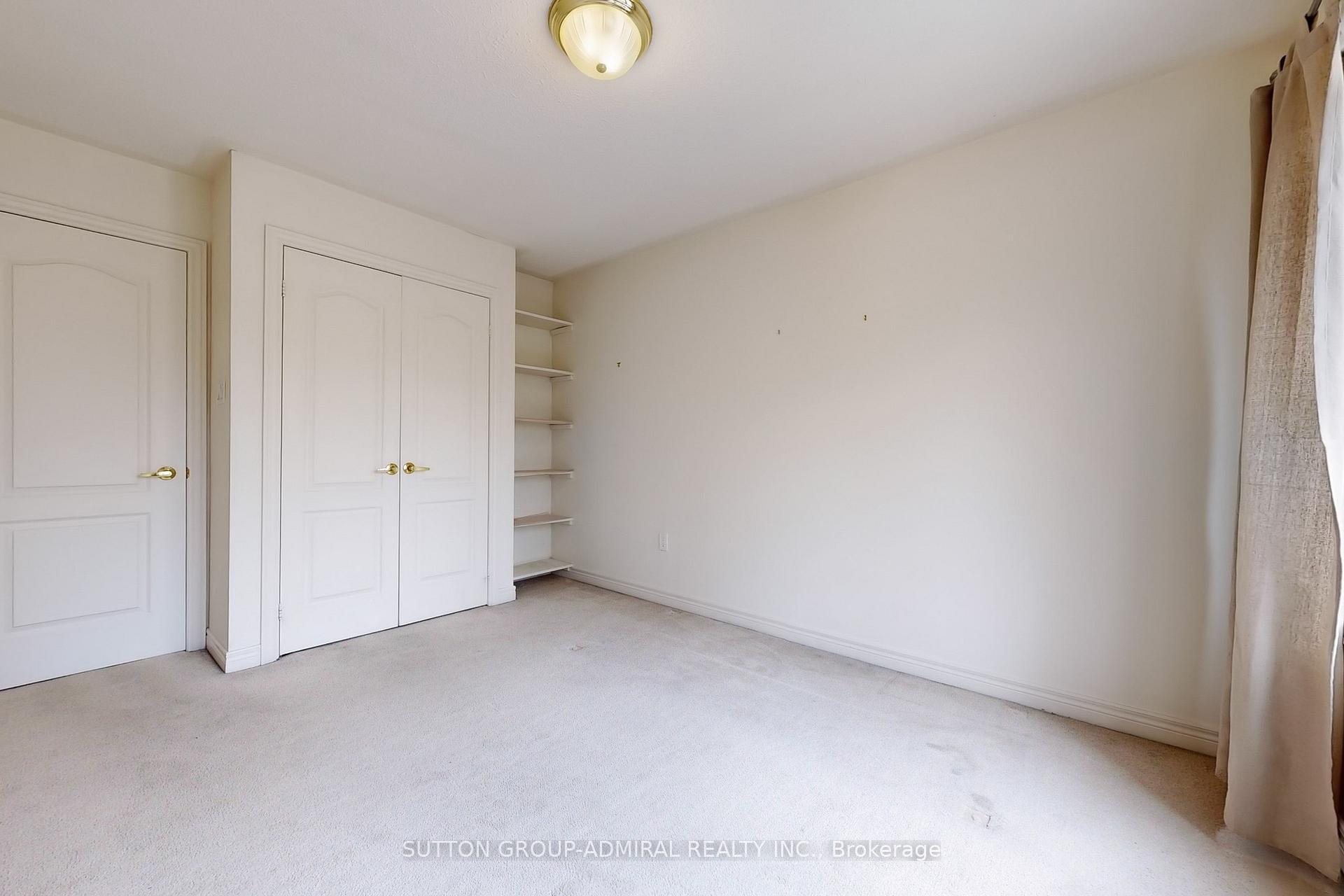 Photo 21 of 11 Mosswood Road, Vaughan, Patterson — HOMEH
