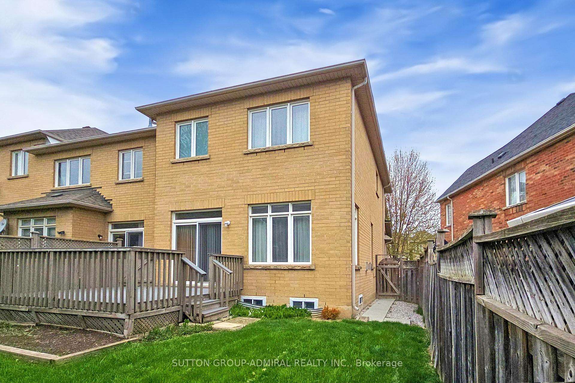 Photo 28 of 11 Mosswood Road, Vaughan, Patterson — HOMEH